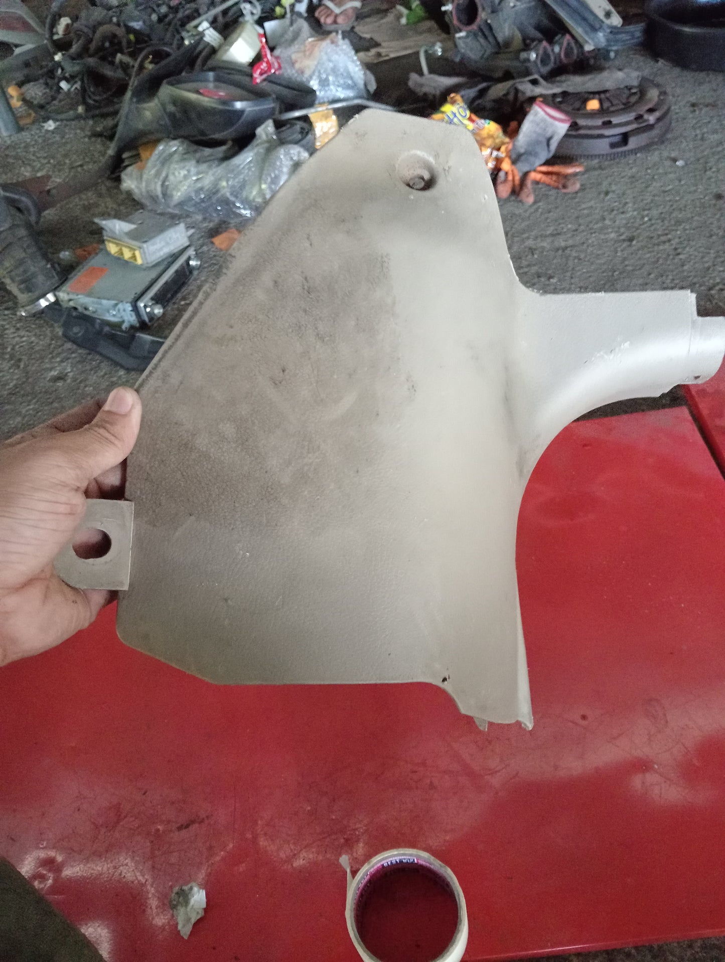 Chevrolet Optra | 1.6 | Driver Side Panel Cover