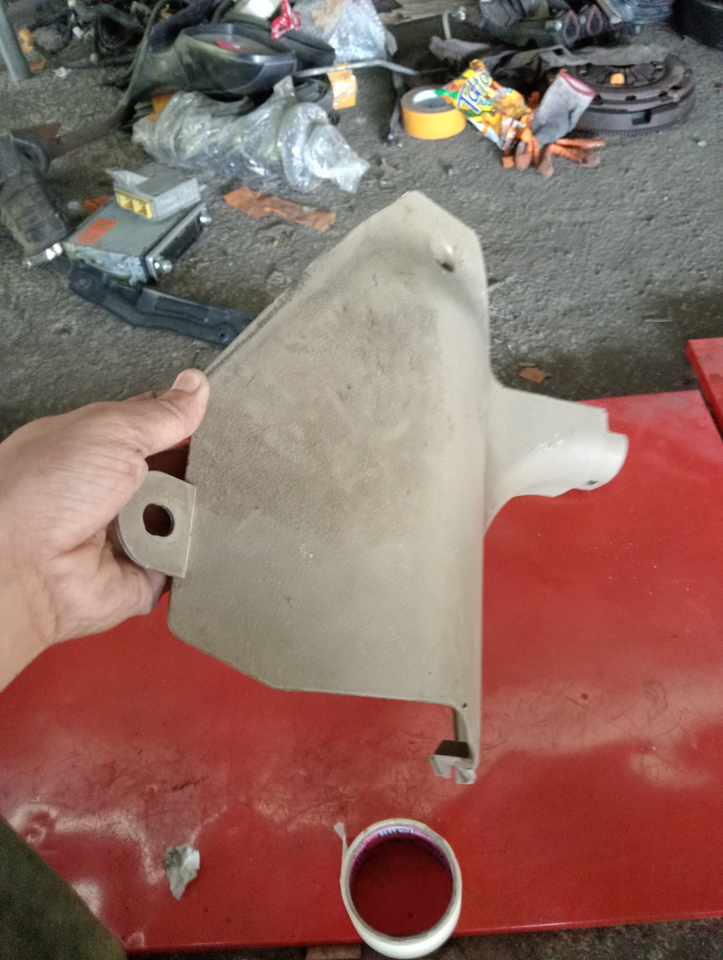 Chevrolet Optra | 1.6 | Driver Side Panel Cover