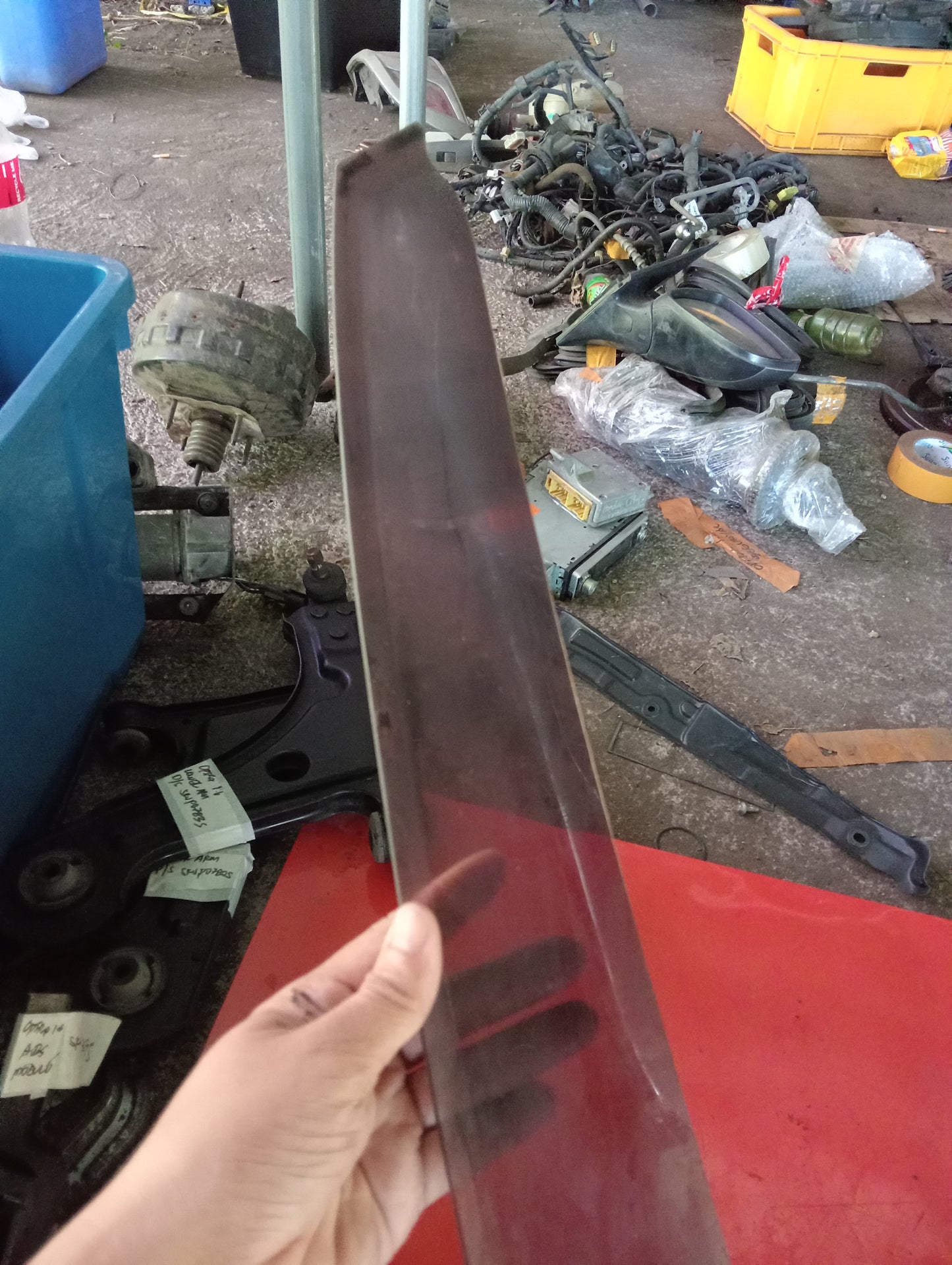 Chevrolet Optra | 1.6 | Front Passenger Side Rain Visor