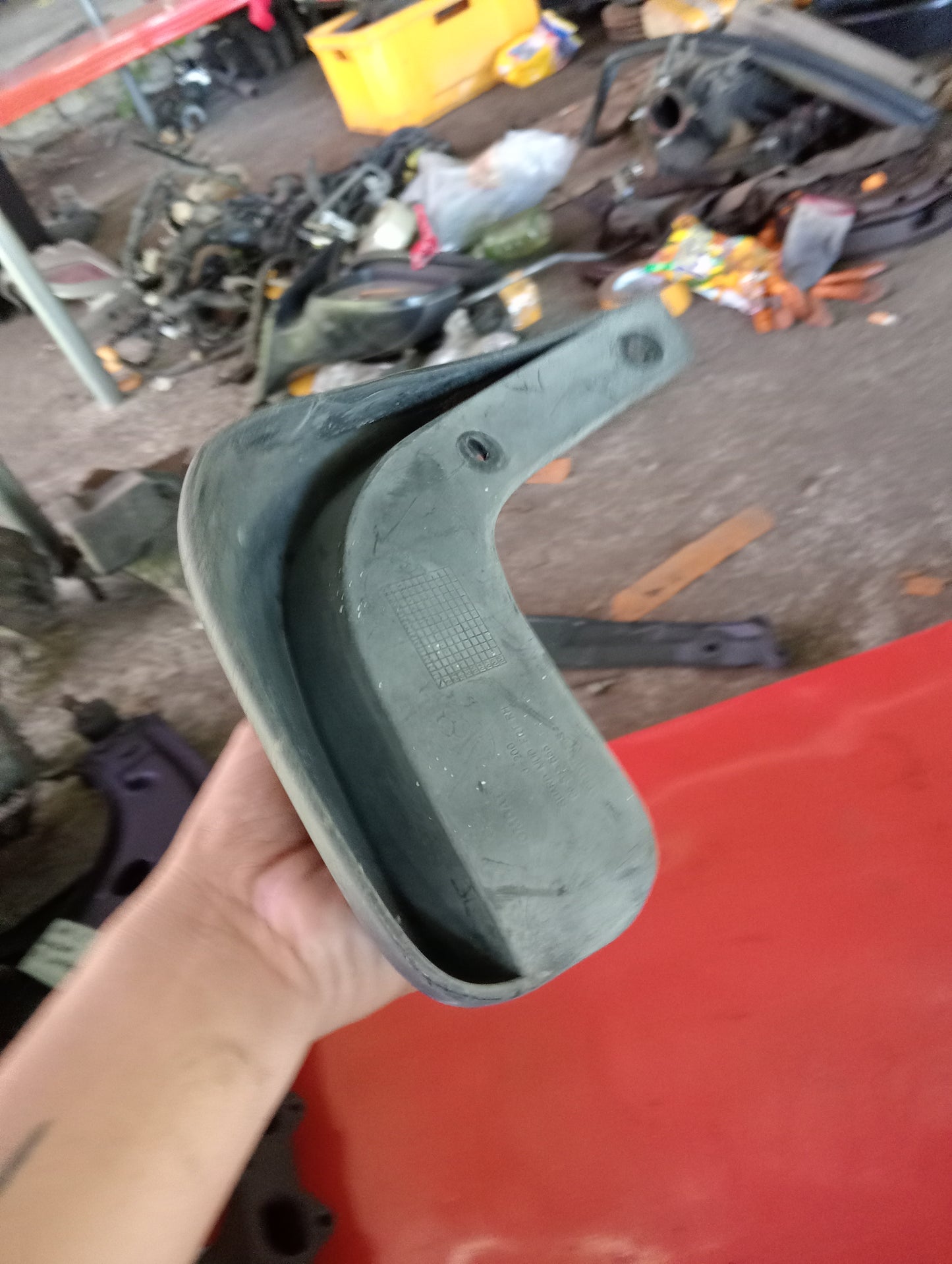 Chevrolet Optra | 1.6 | Mud Guard Passenger Side