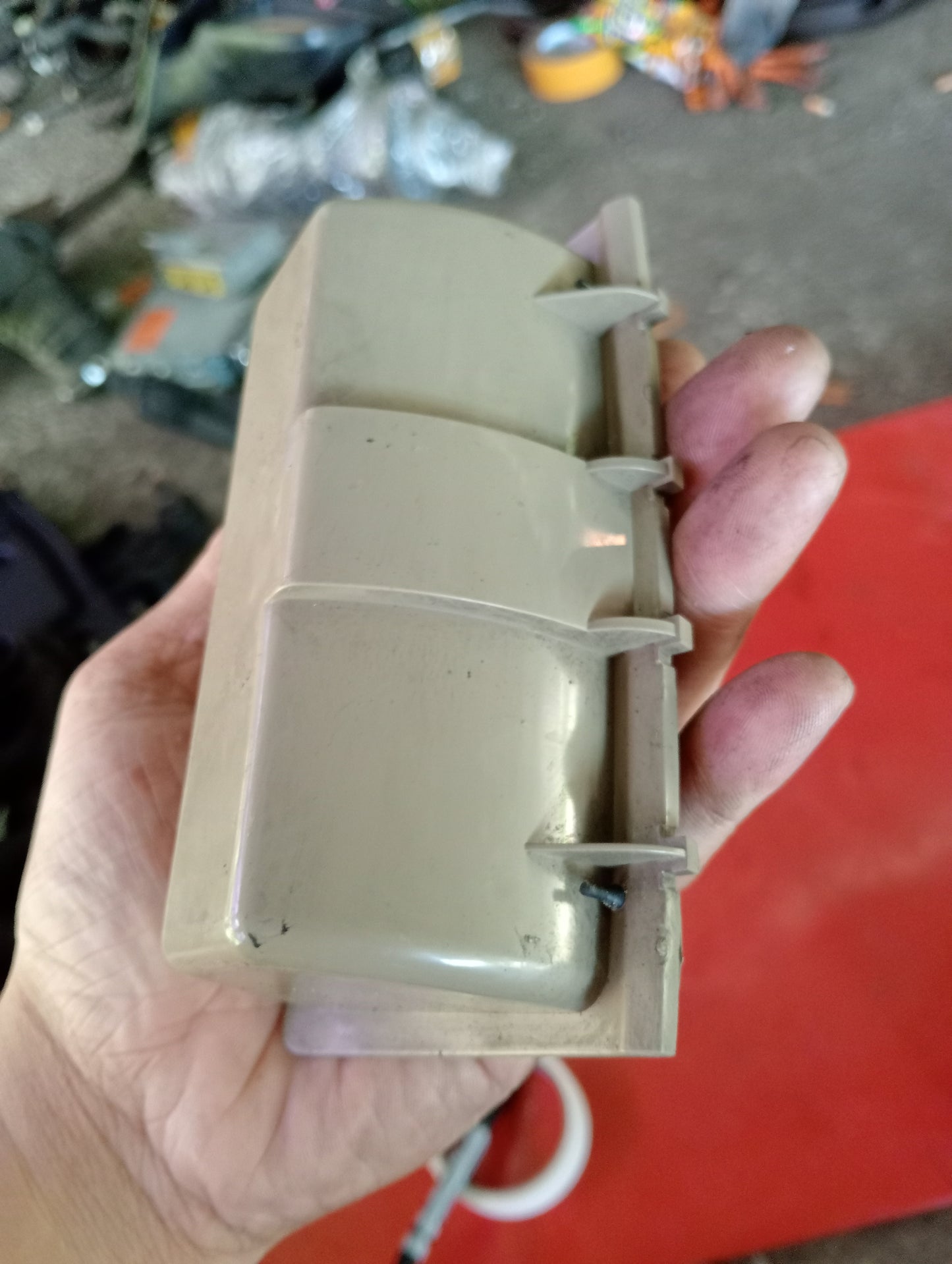 Chevrolet Optra | 1.6 | Coin Holder