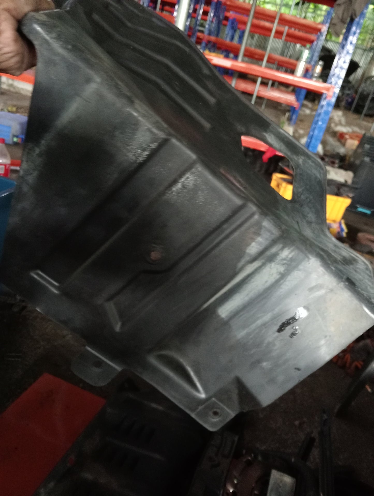 Chevrolet Optra | 1.6 | Water Deflector Passenger Side