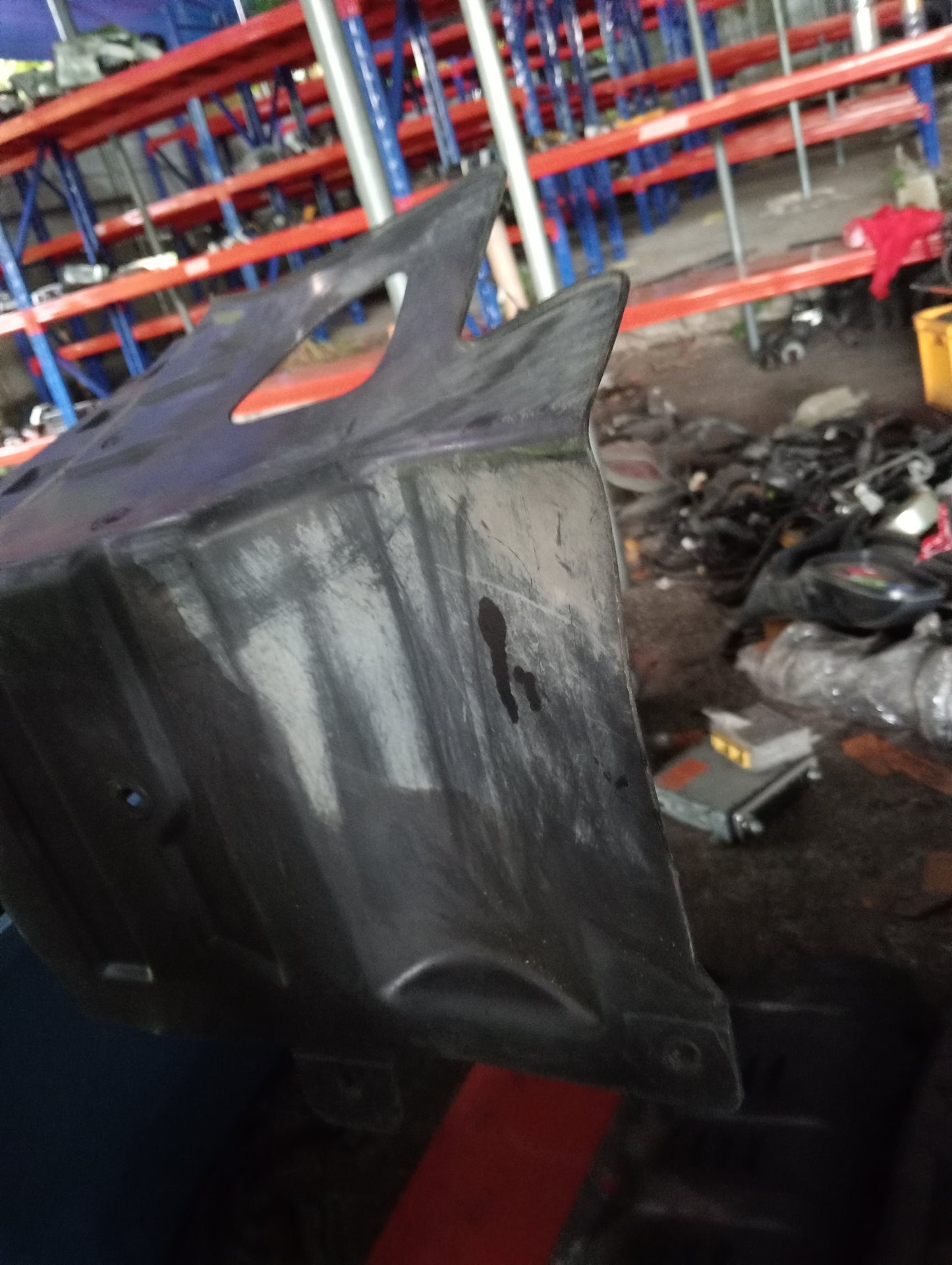 Chevrolet Optra | 1.6 | Water Deflector Passenger Side