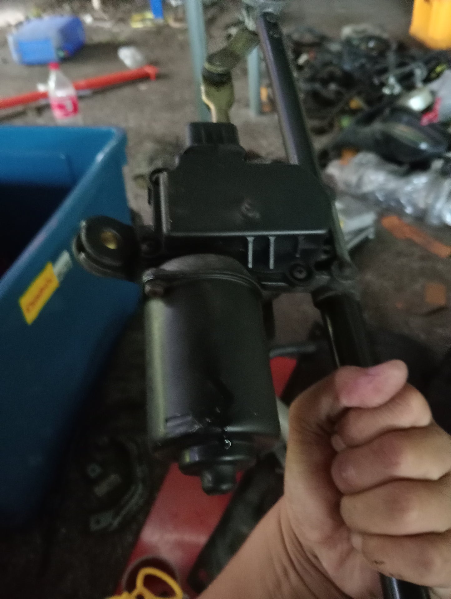 Chevrolet Optra | 1.6 | Wiper Linkage With Motor