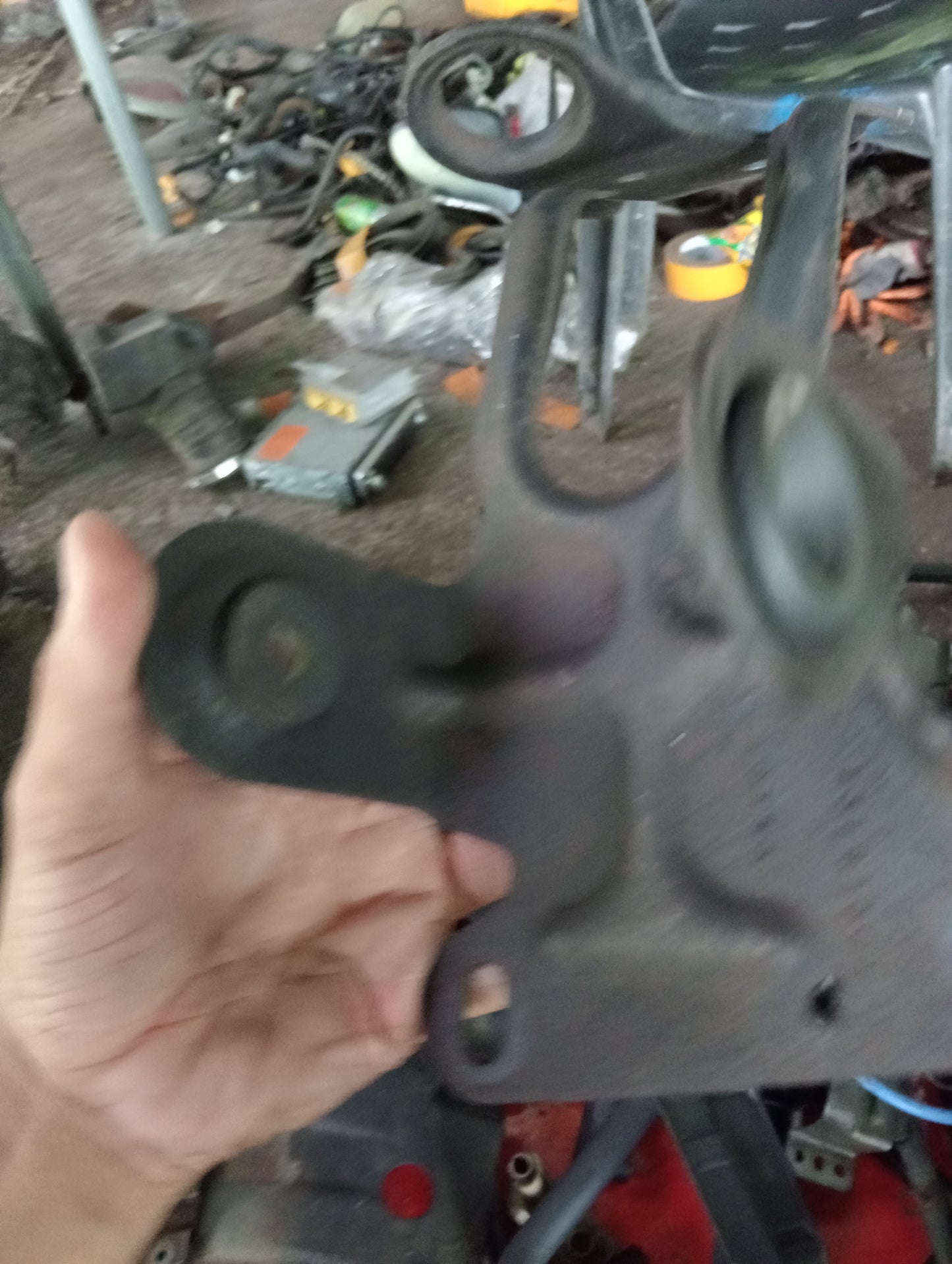 Chevrolet Optra | 1.6 | Engine Bracket