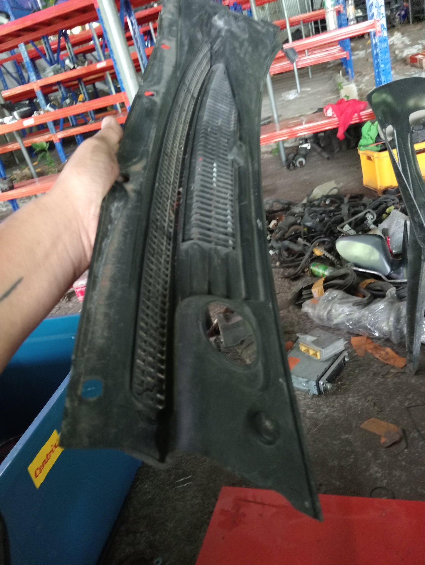 Chevrolet Optra | 1.6 | Cowl Cover Driver Side