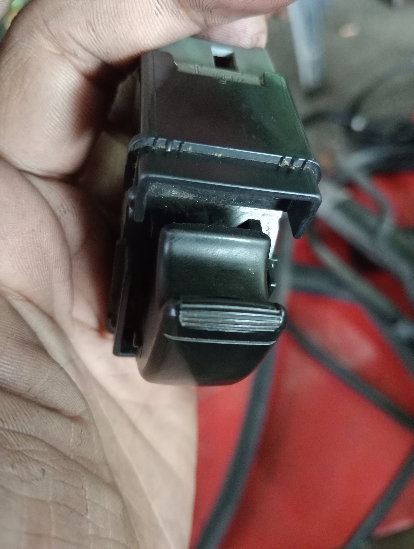Chevrolet Optra | 1.6 | Window Switch Driver Side