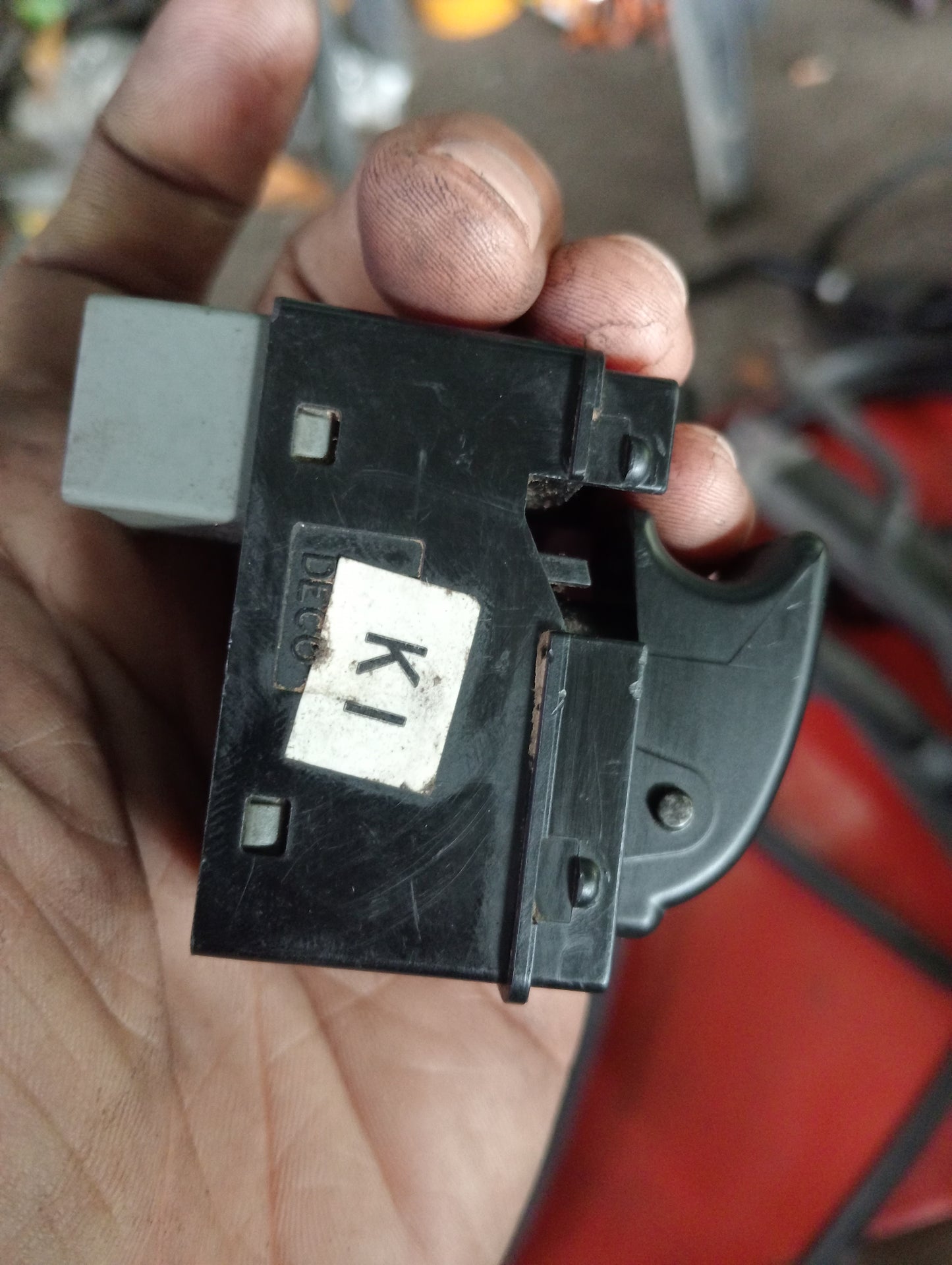 Chevrolet Optra | 1.6 | Window Switch Driver Side