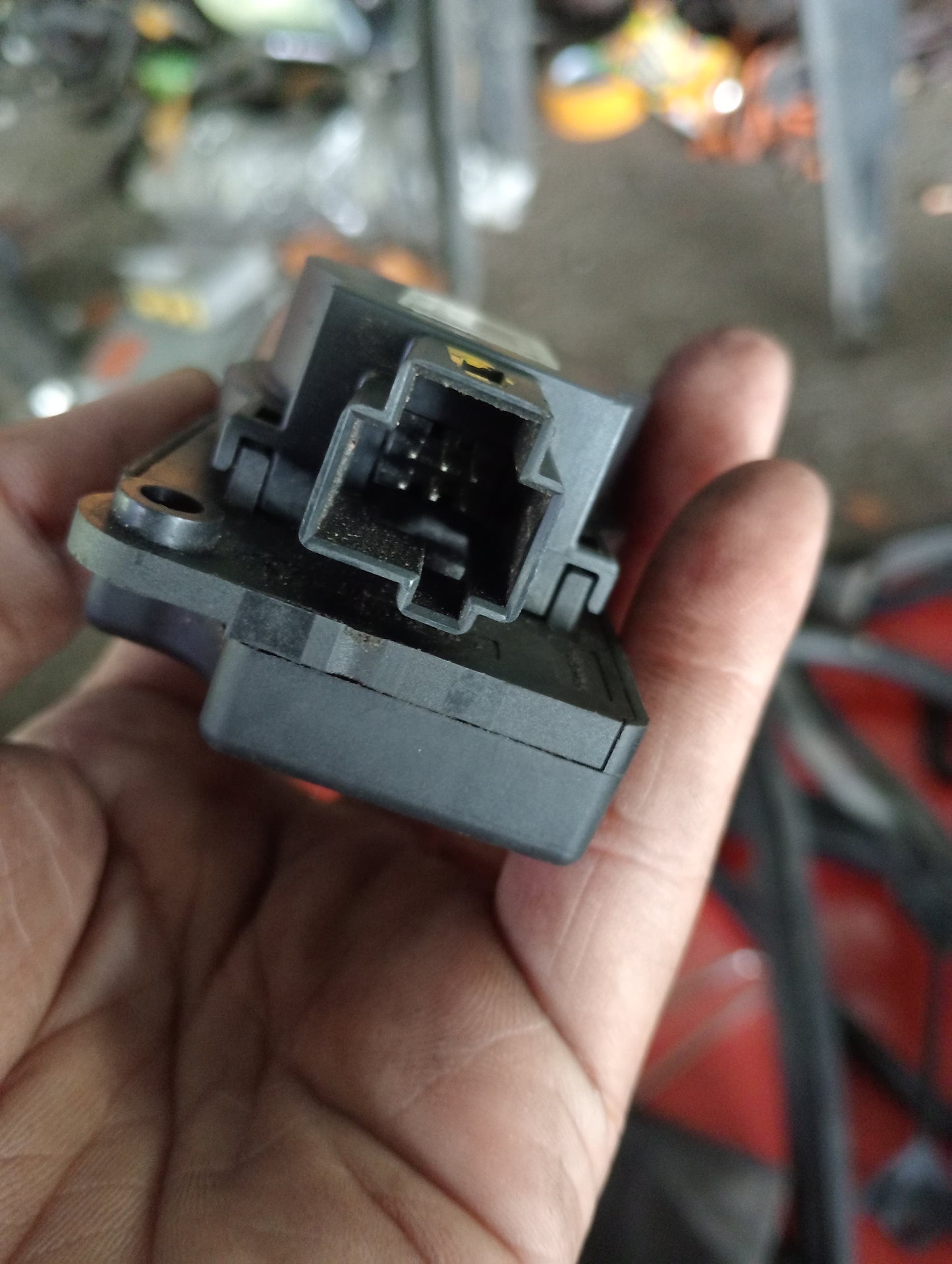 Chevrolet Optra | 1.6 | Air Flap Actuator