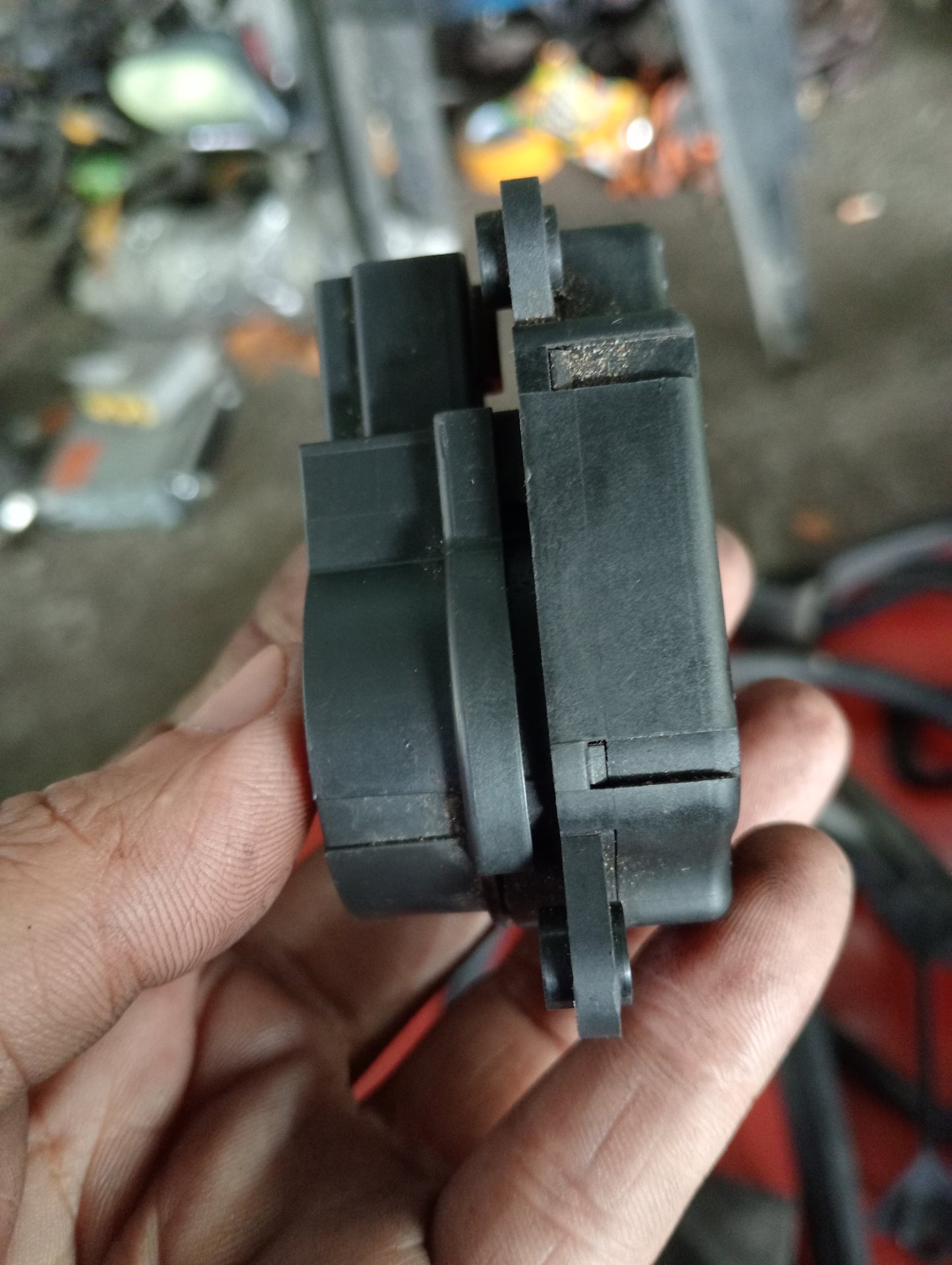 Chevrolet Optra | 1.6 | Air Flap Actuator