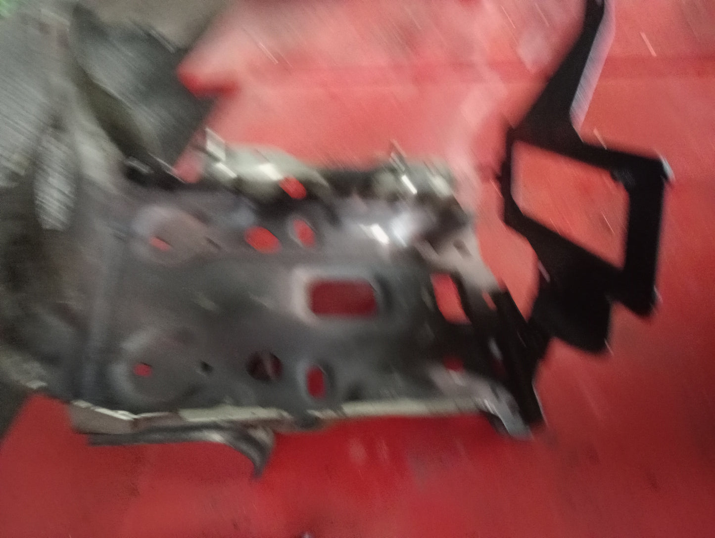 Chevrolet Optra | 1.6 | Battery Bracket