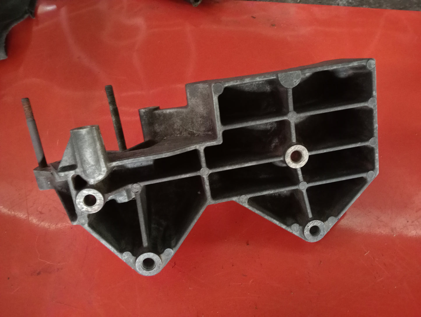 Chevrolet Optra | 1.6 | Power Steering Bracket