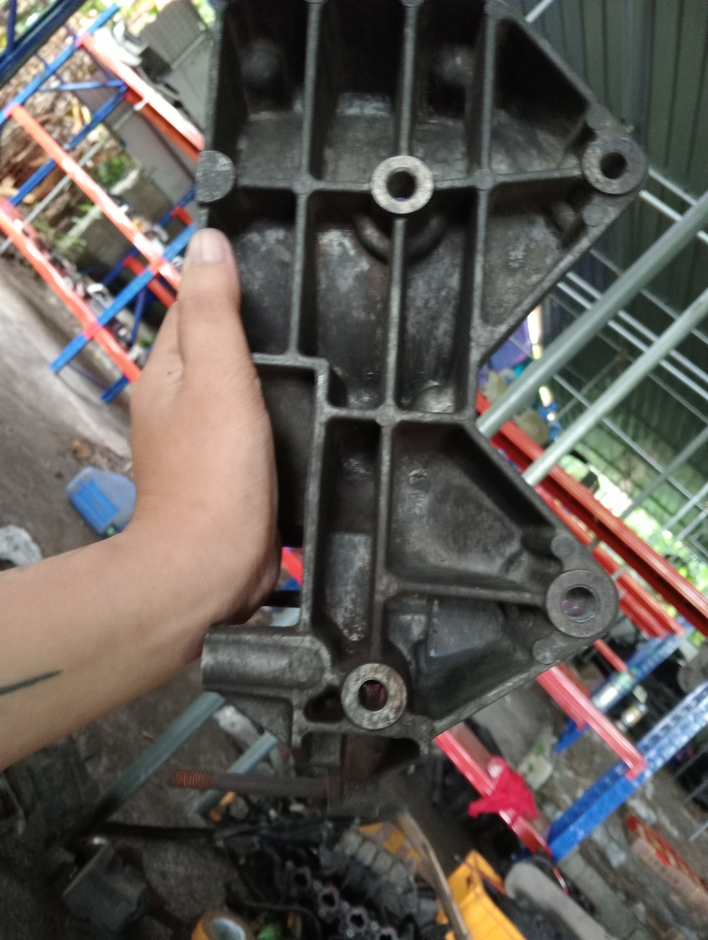 Chevrolet Optra | 1.6 | Power Steering Bracket