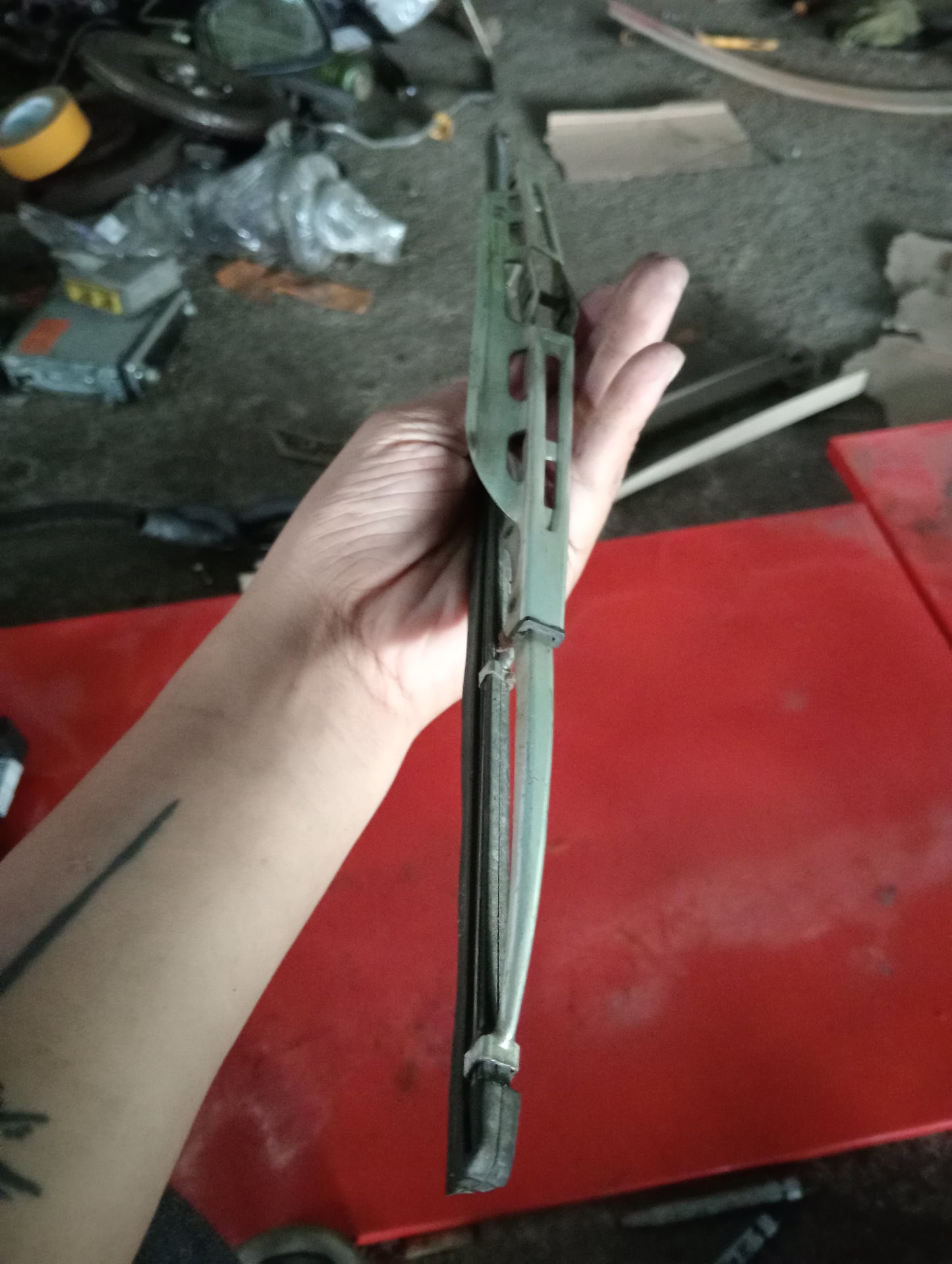 Chevrolet Optra | 1.6 | Wiper Arm Blade