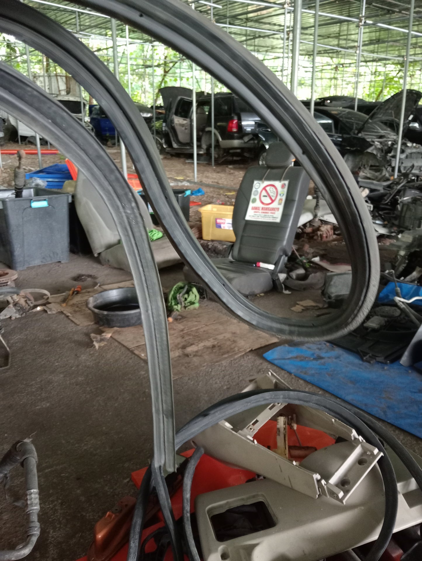 Nissan Exalta | Door Rubber Mouldings