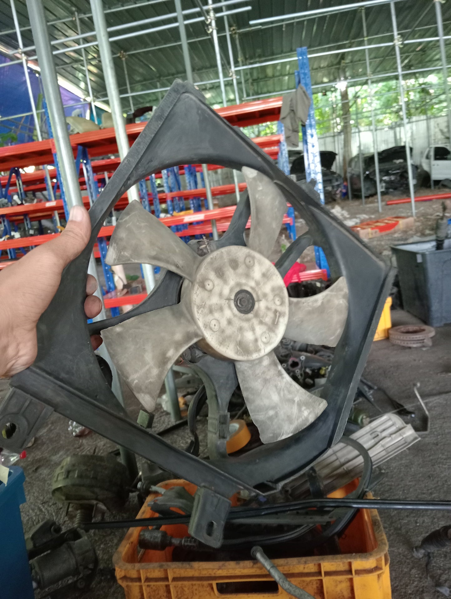 Nissan Exalta | Radiator Fan