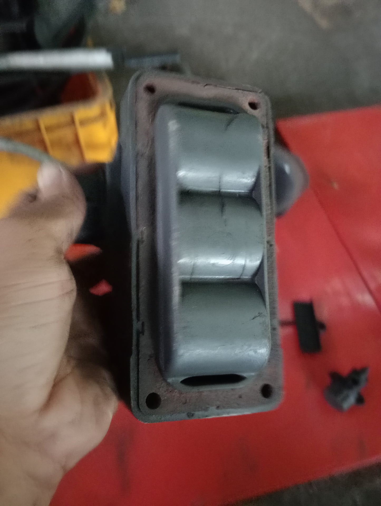 Ford Explorer | Eddie Bauer | 2005 | Coil Pack