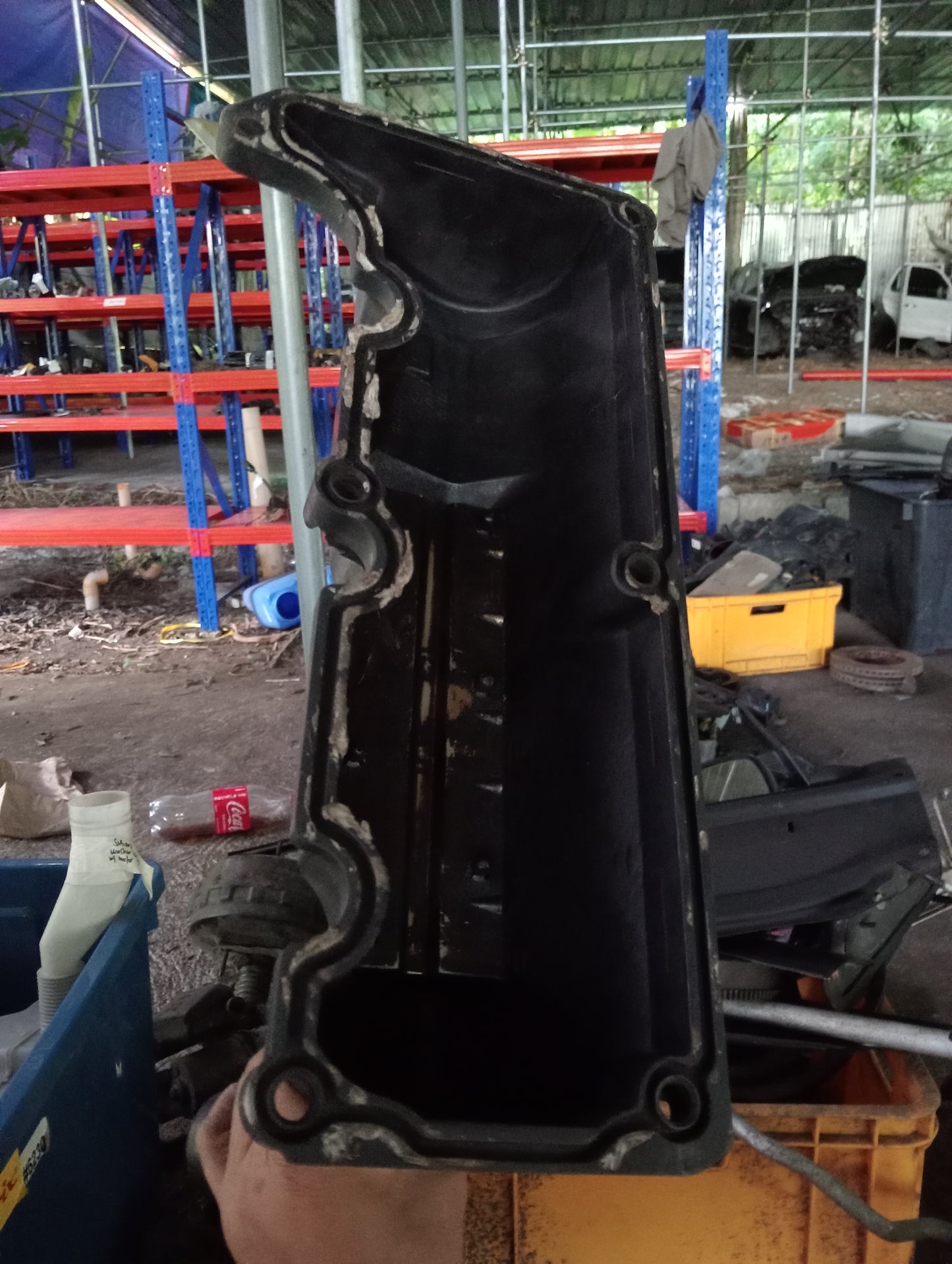 Ford Explorer | Eddie Bauer | 2005 | Valve Cover