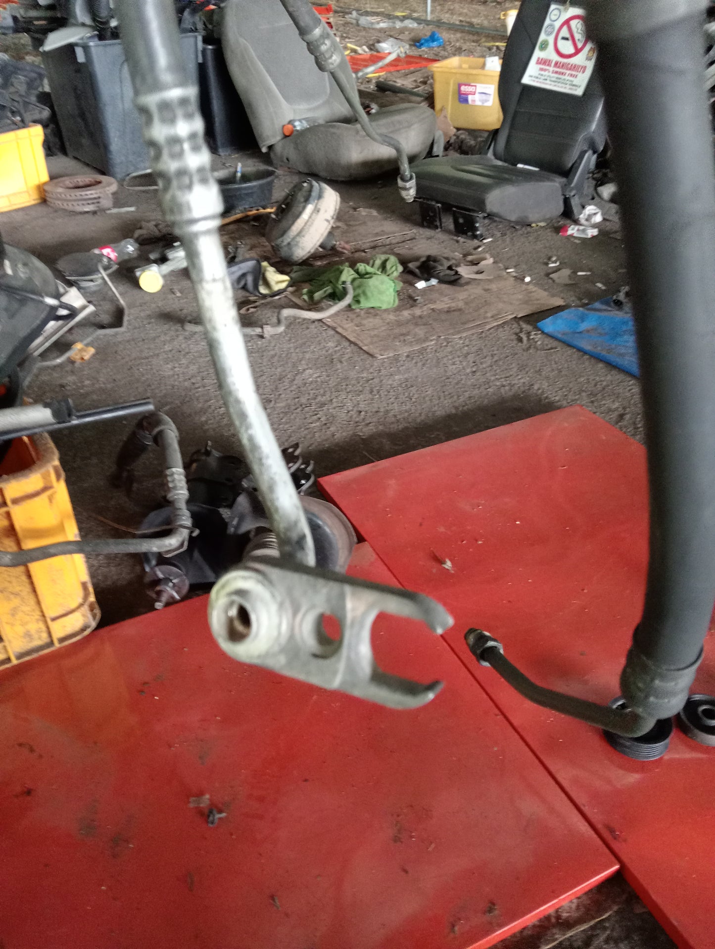 Ford Explorer | Eddie Bauer | 2005 | Compressor Hose