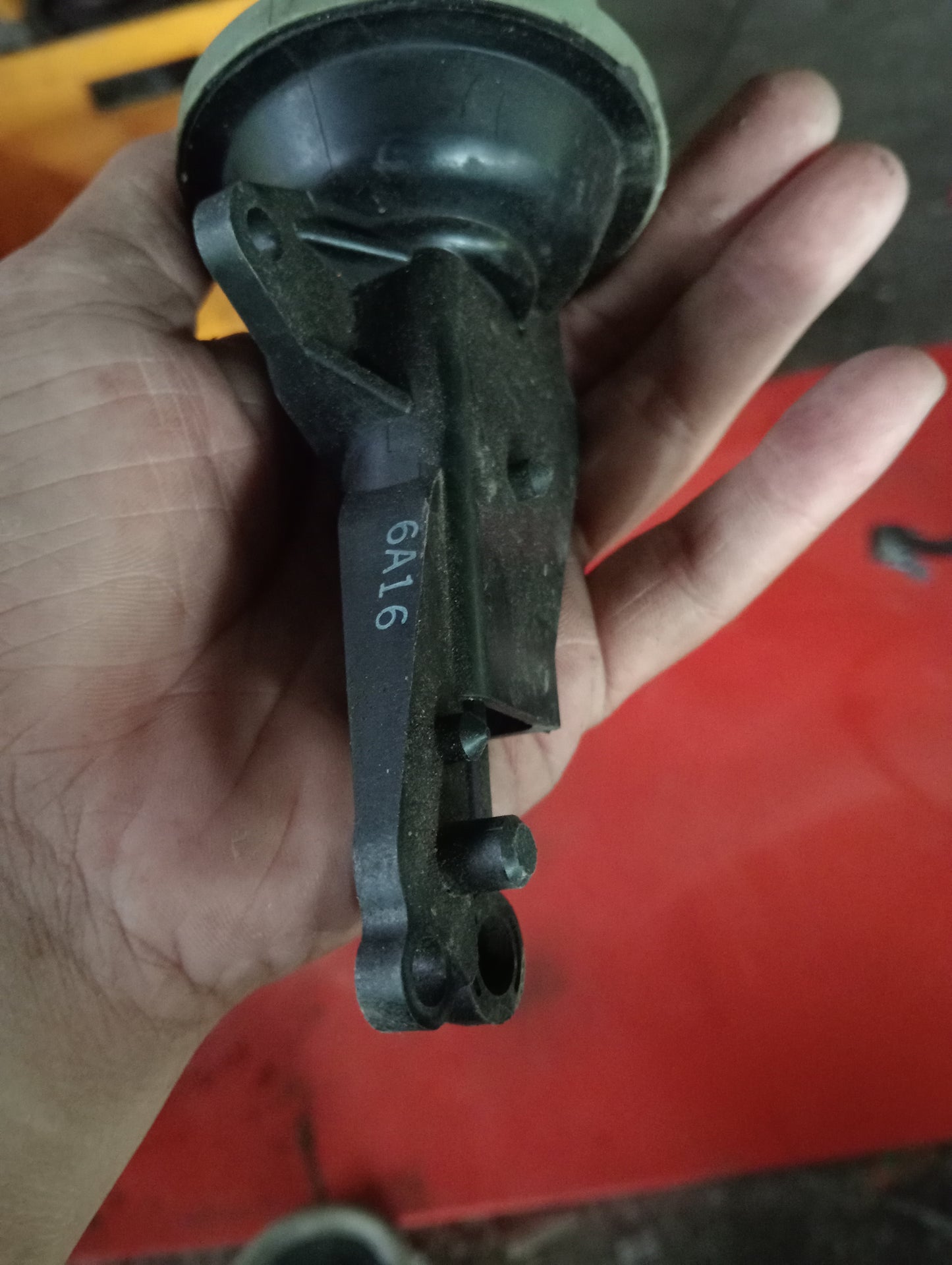 Ford Escape | 2.3 | Control Purge Valve