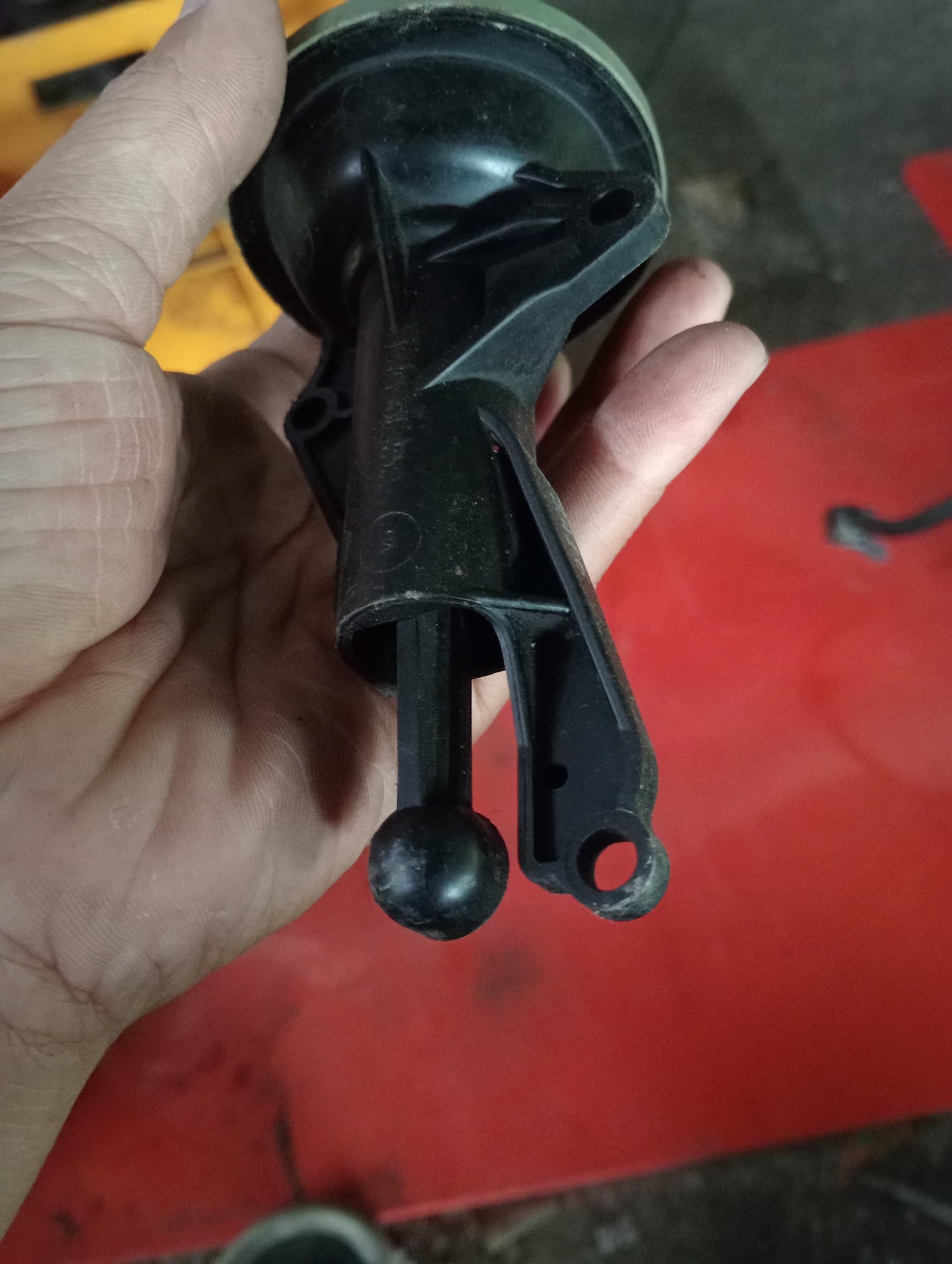 Ford Escape | 2.3 | Control Purge Valve