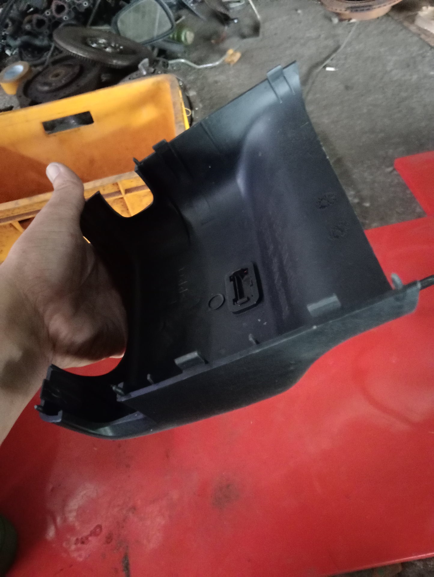 Ford Escape | 2.3 | Lower Dashboard Cover