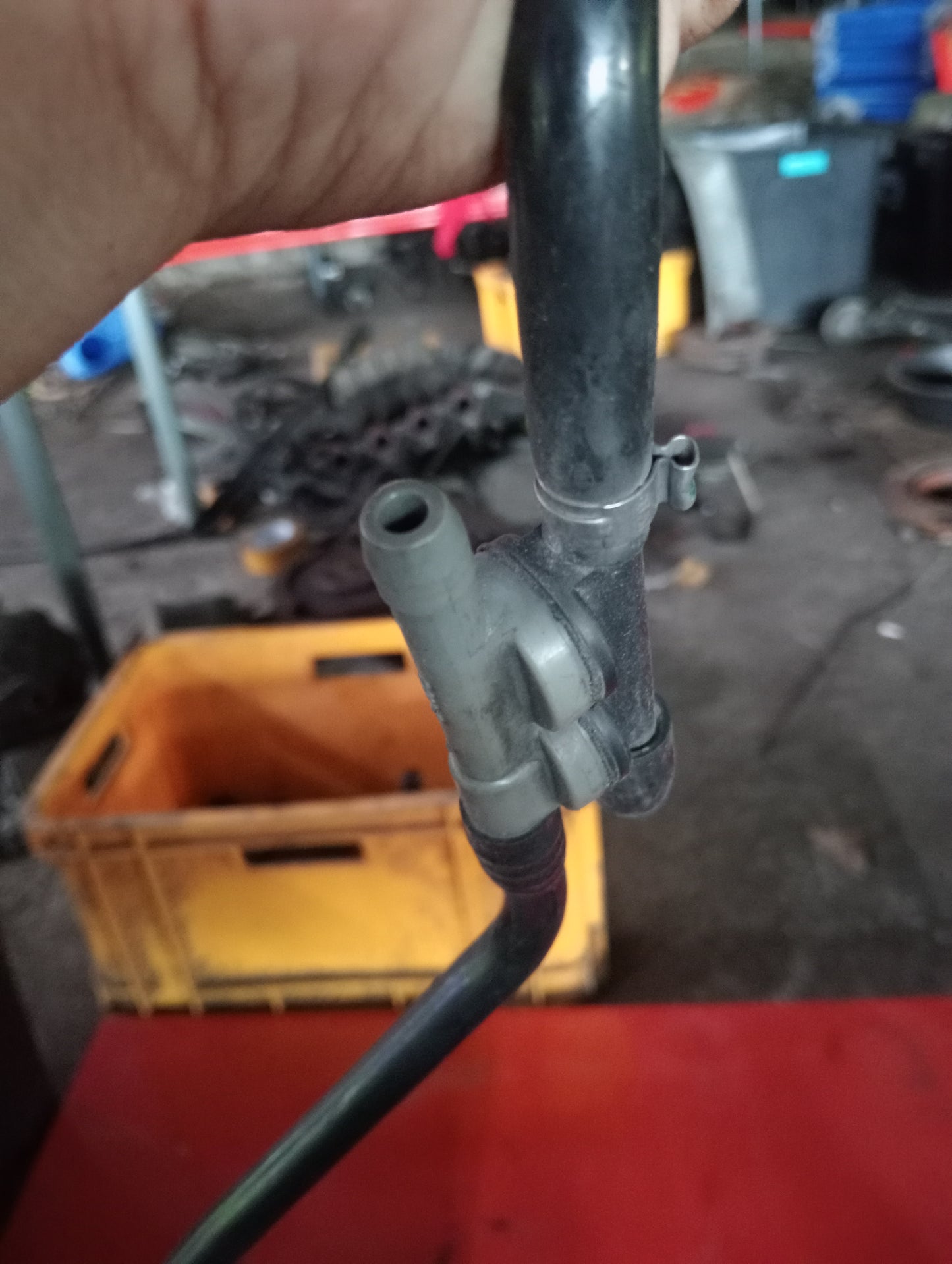 Ford Escape | 2.3 | Fuel Line Hose