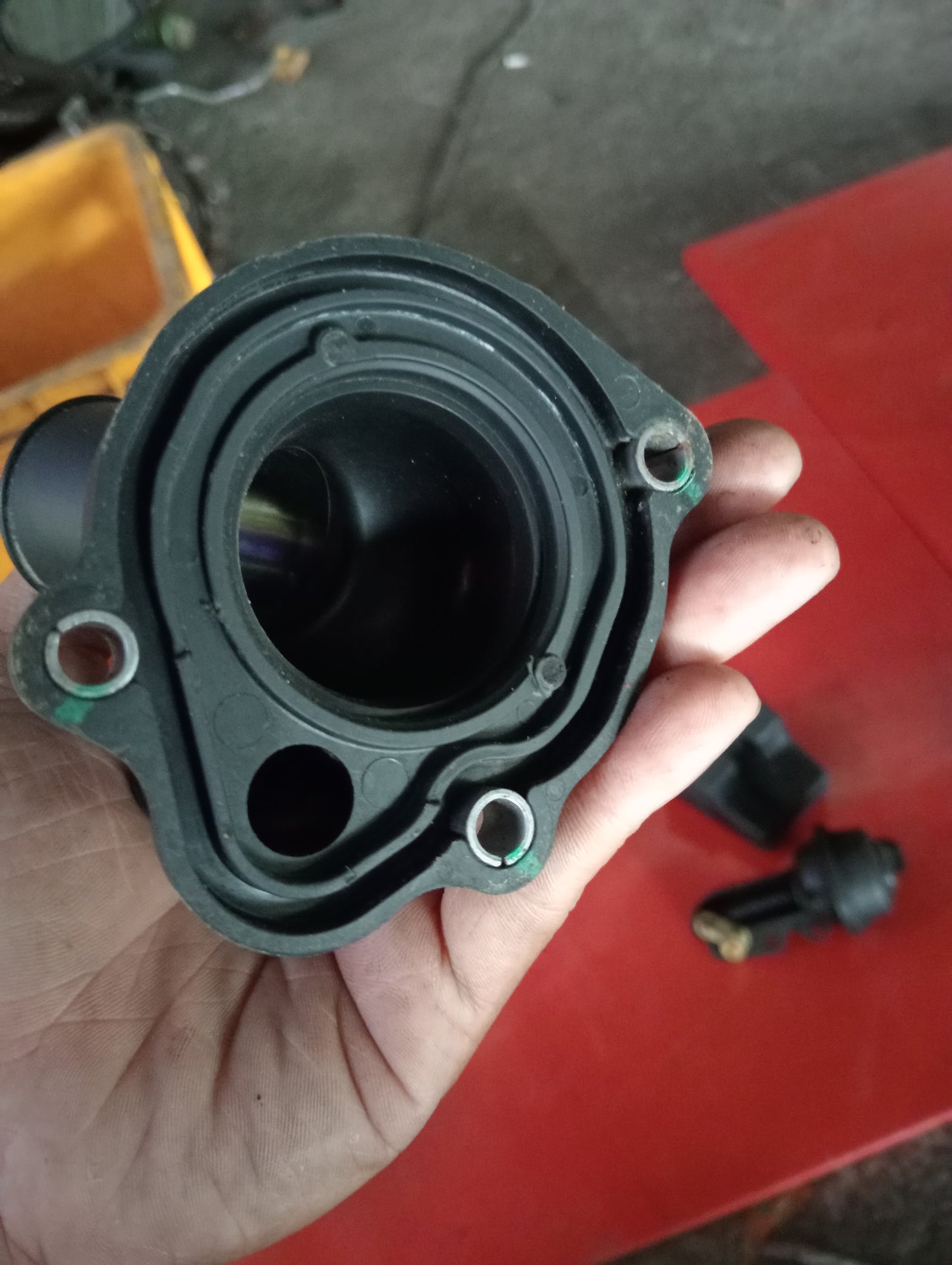 Ford Escape | 2.3 | Thermostat Housing