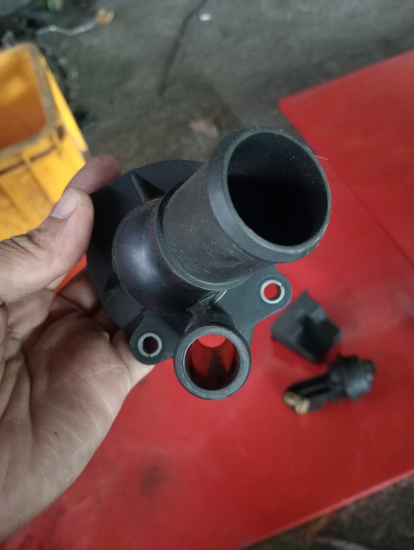 Ford Escape | 2.3 | Thermostat Housing