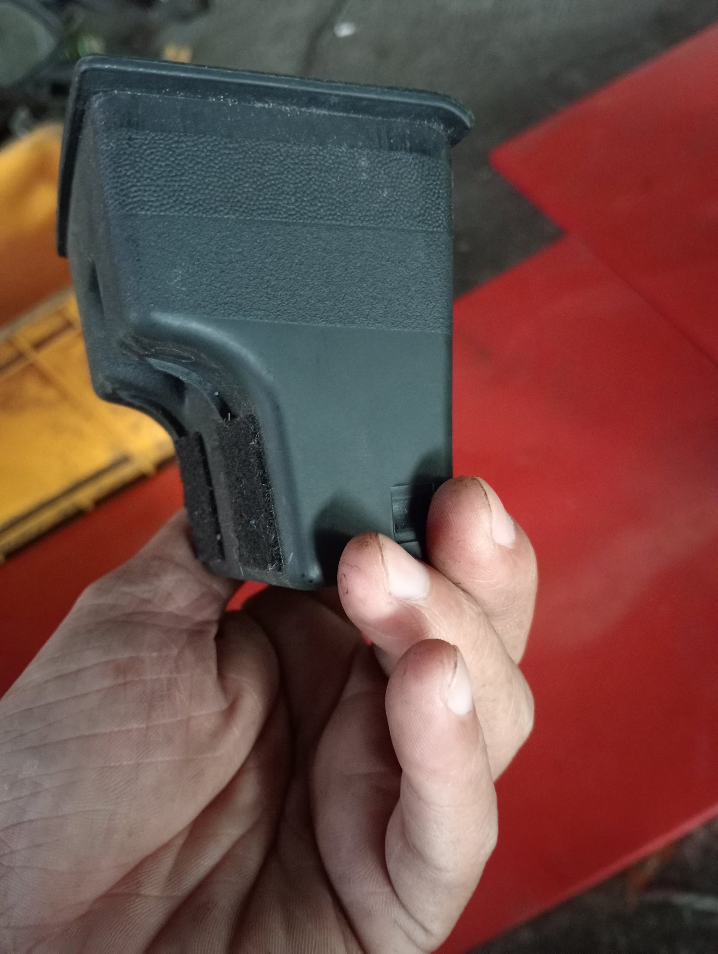 Ford Escape | 2.3 | Ashtray