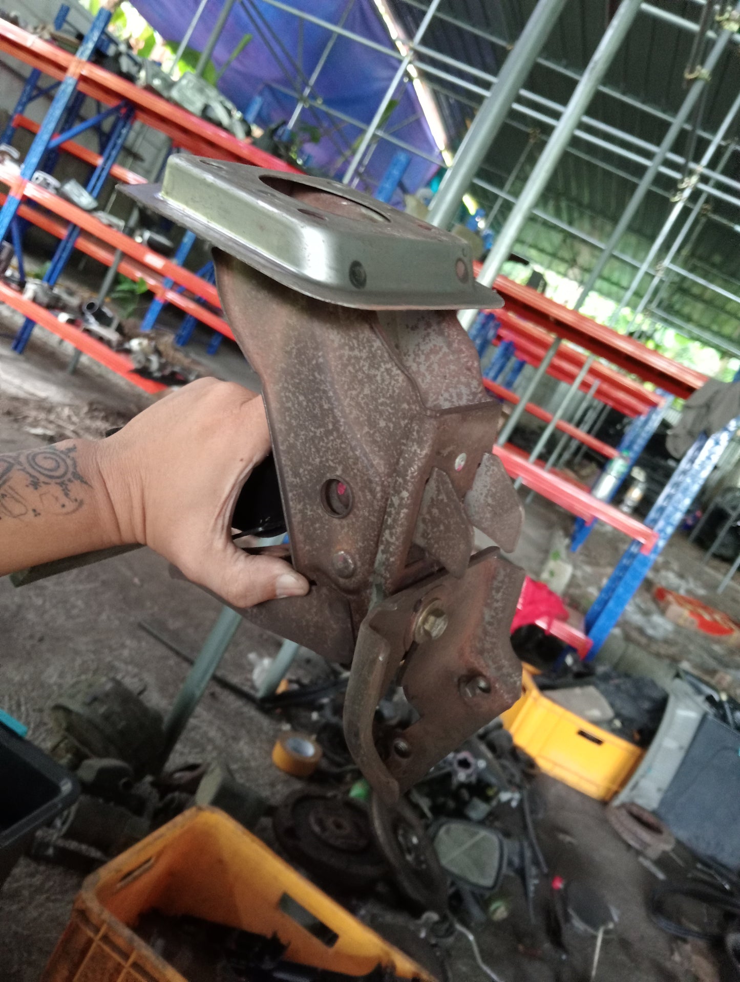 Nissan | X-Trail | Brake Pedal