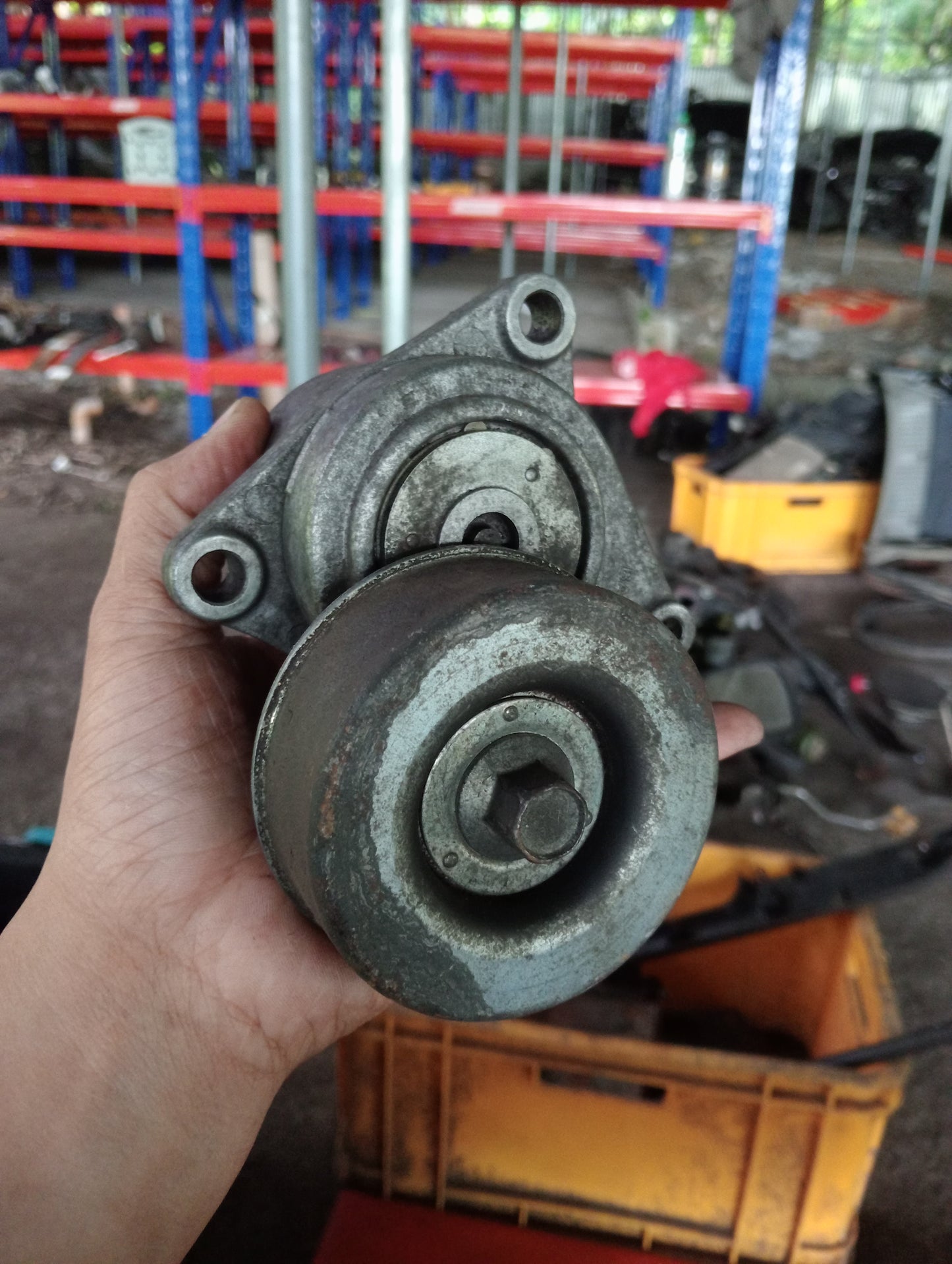 Nissan | X-Trail | Belt Tensioner
