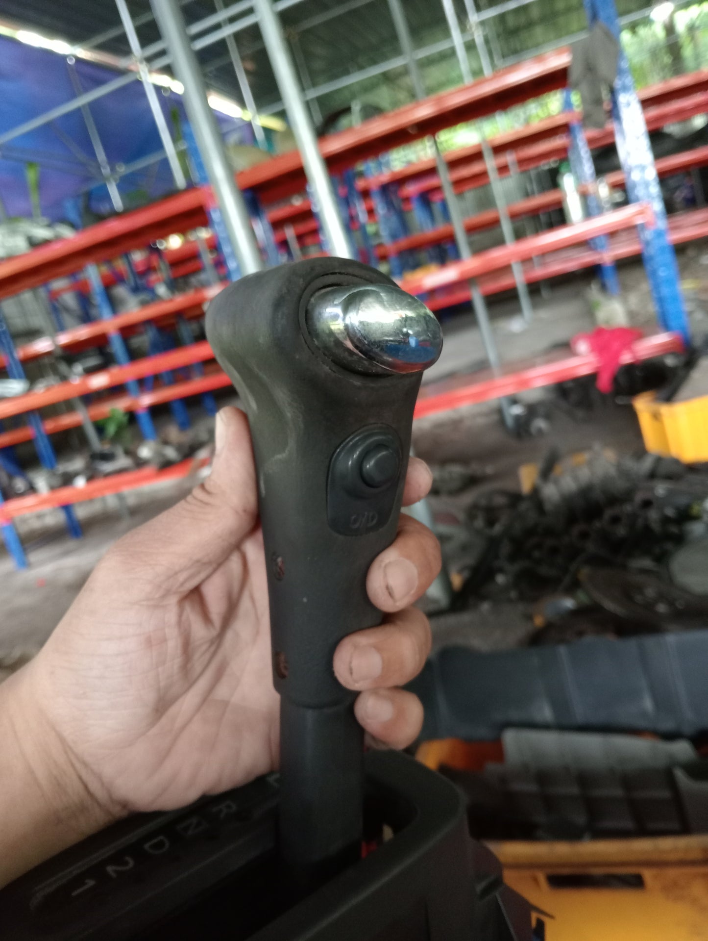 Nissan | X-Trail | Shifter Assembly