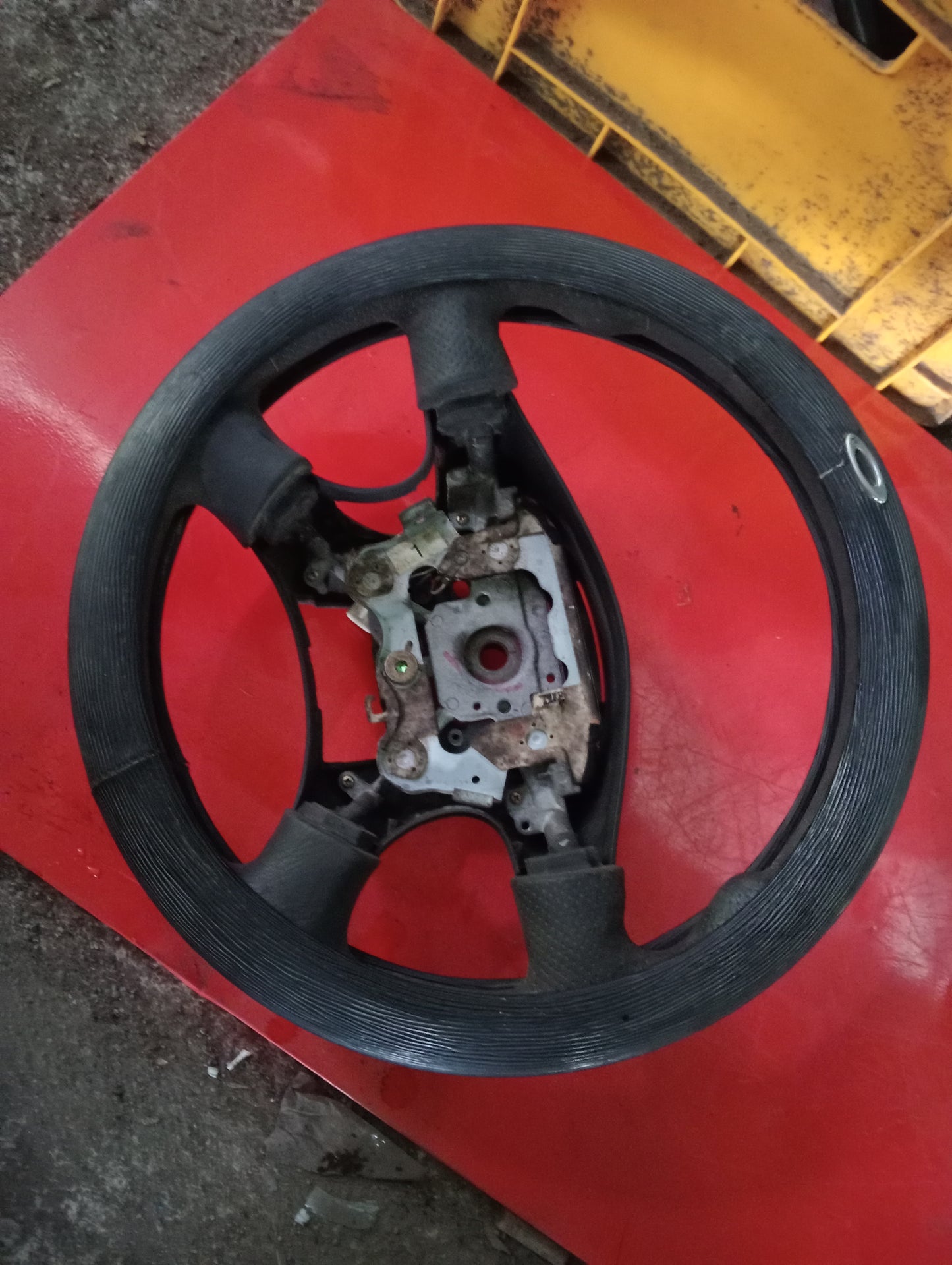 Nissan | X-Trail | Steering Wheel Only