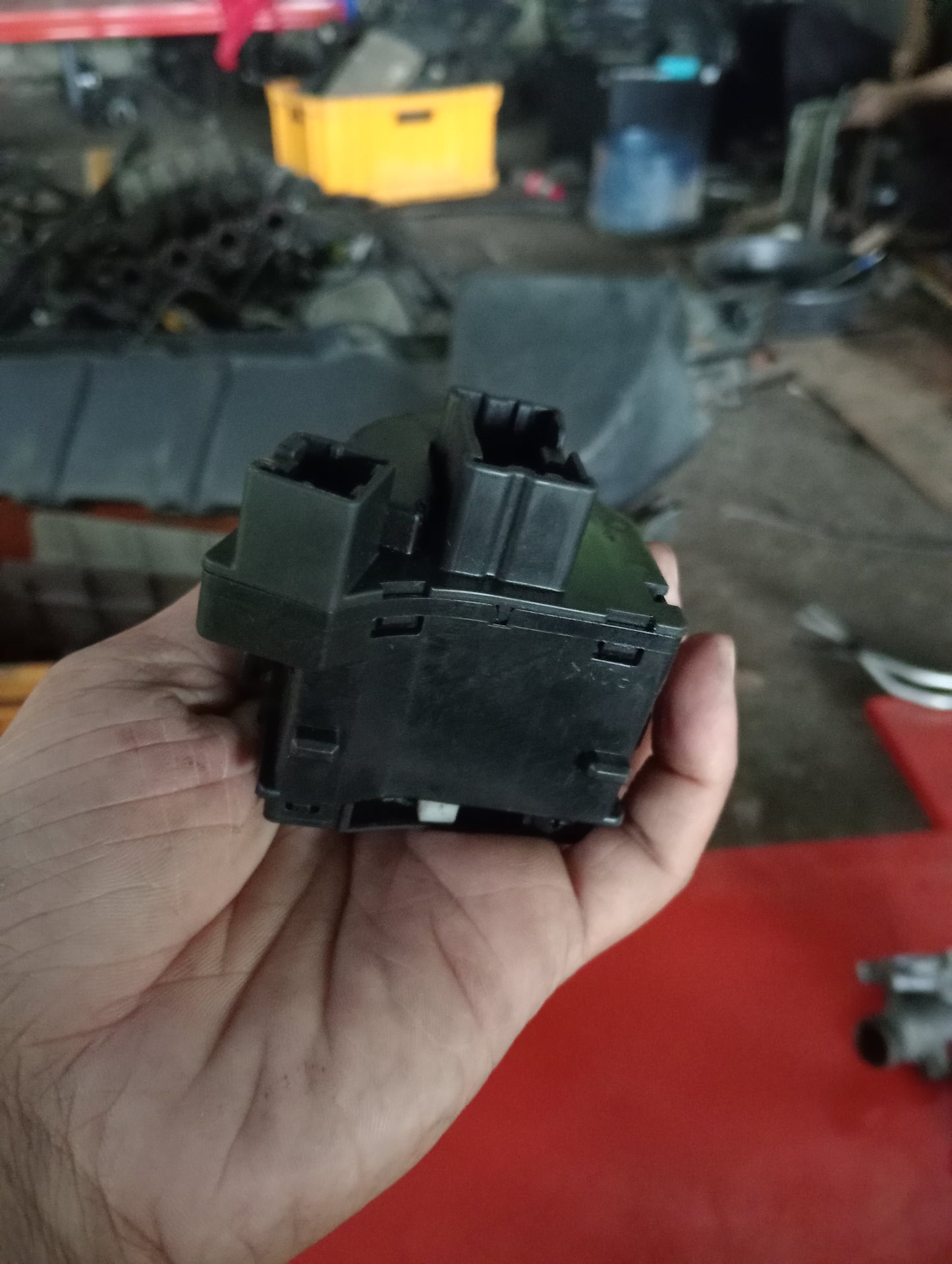 Nissan | X-Trail | Signal Light Switch