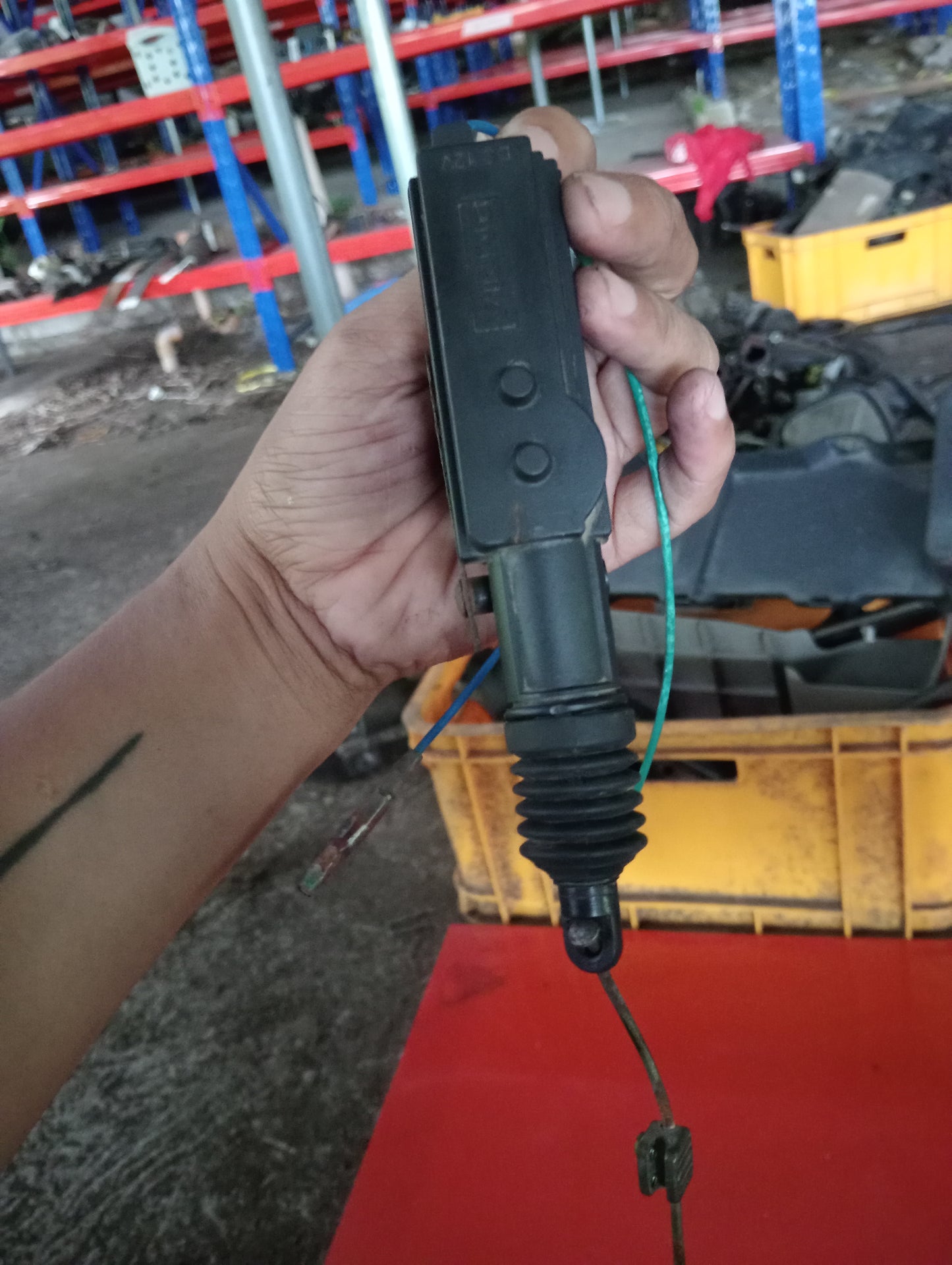 Nissan | X-Trail | Central Lock