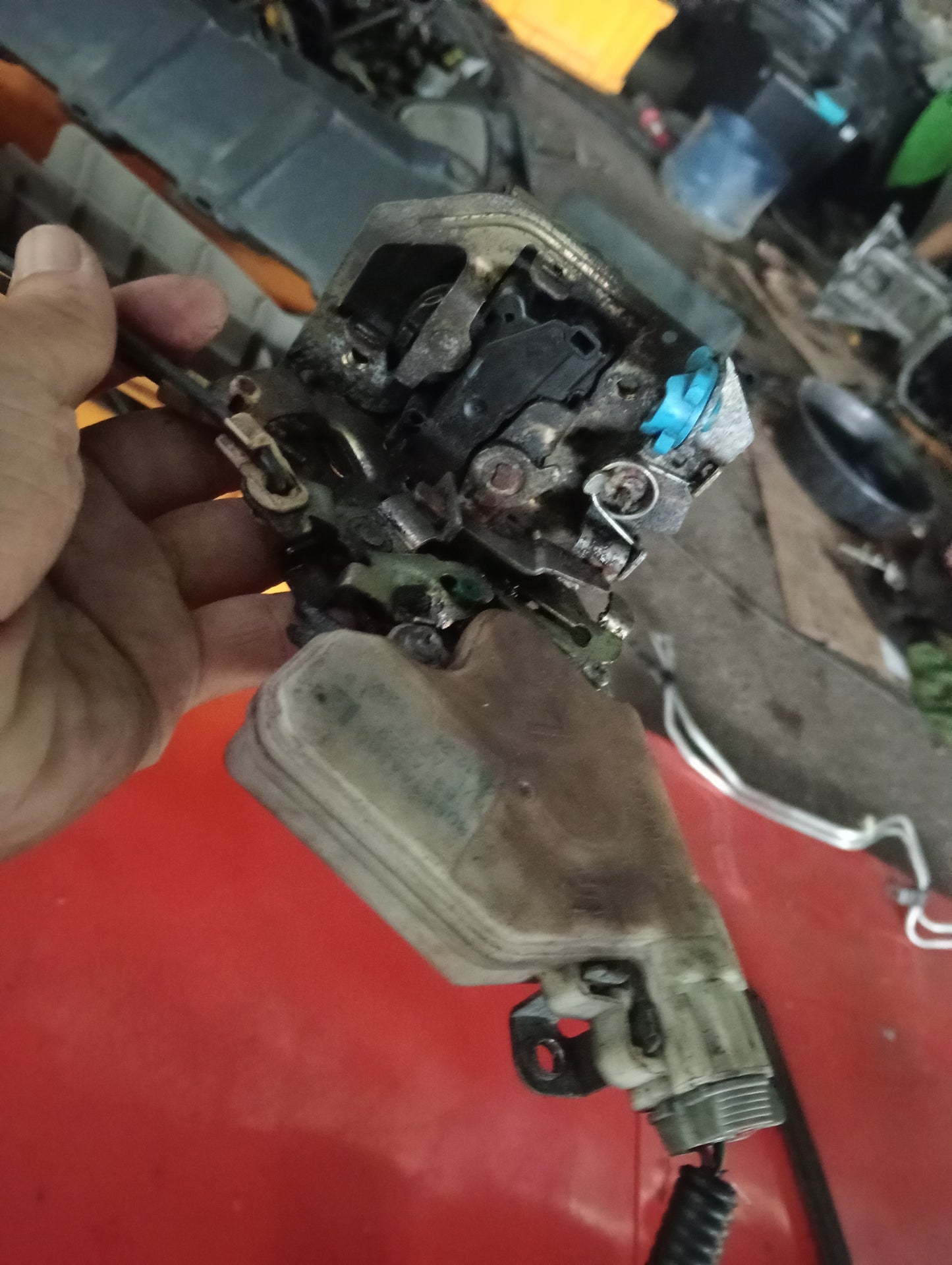 Nissan | X-Trail | Driver Side Door Actuator Lock