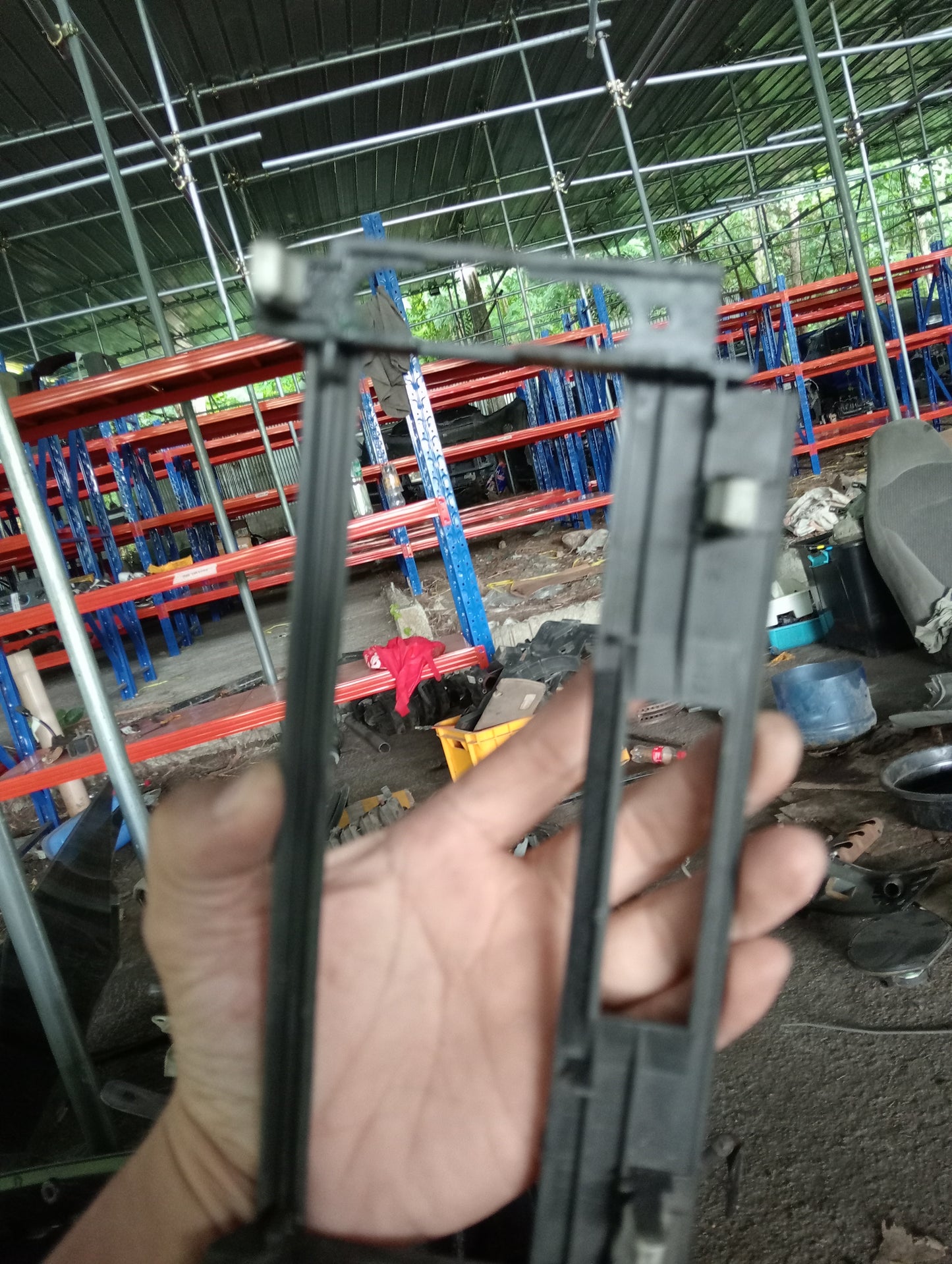 Nissan | X-Trail | Center Frame Cover