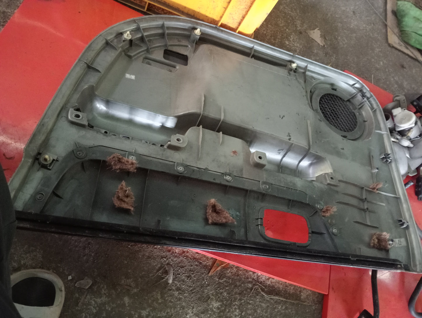 Nissan | X-Trail | Front Driver Side Sidings