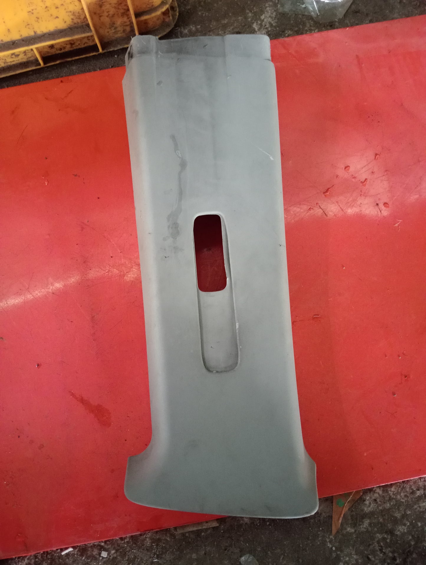 Nissan | X-Trail | Seat Belt Anchor Cover