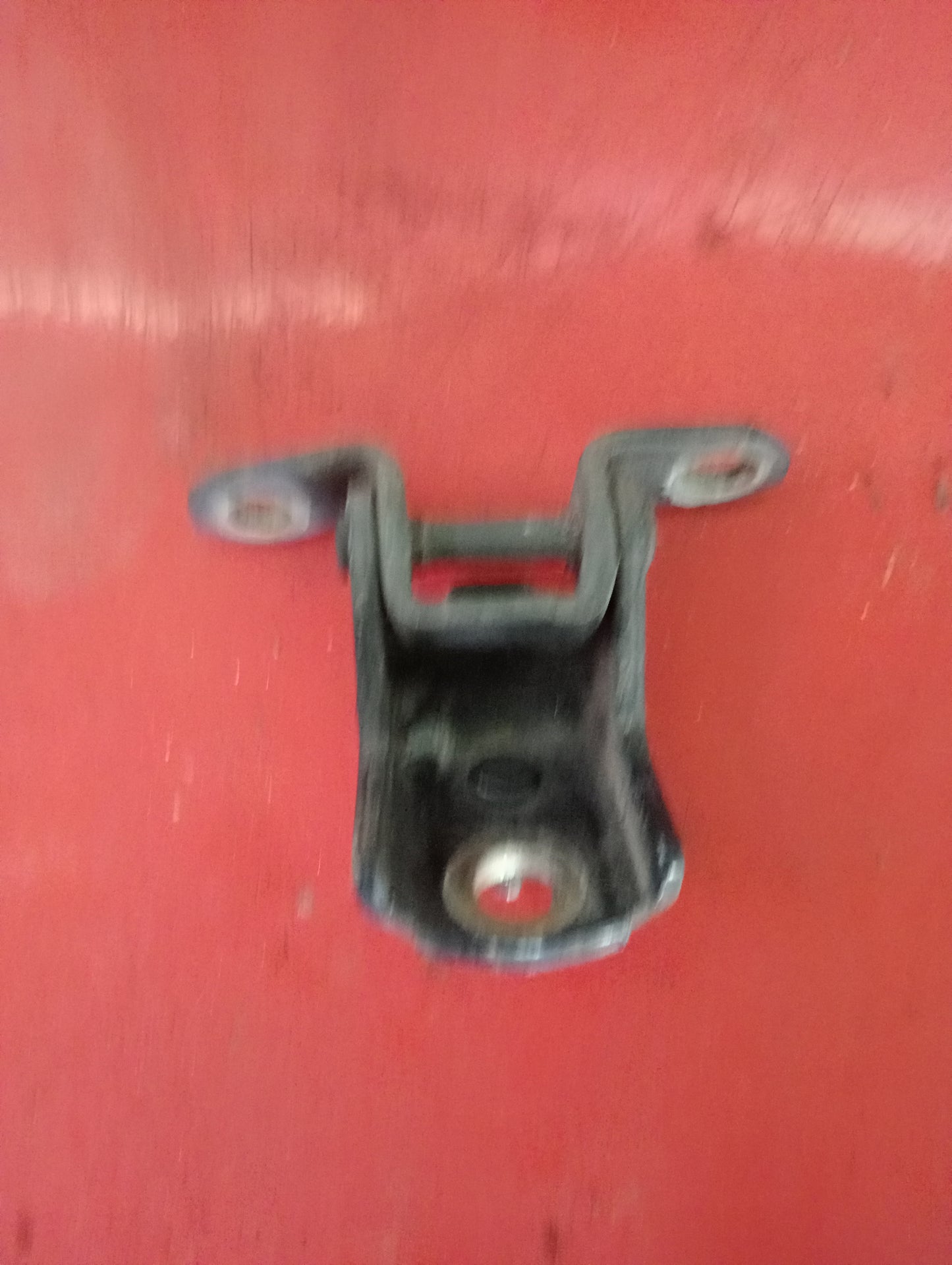Nissan | X-Trail | Door Hinge