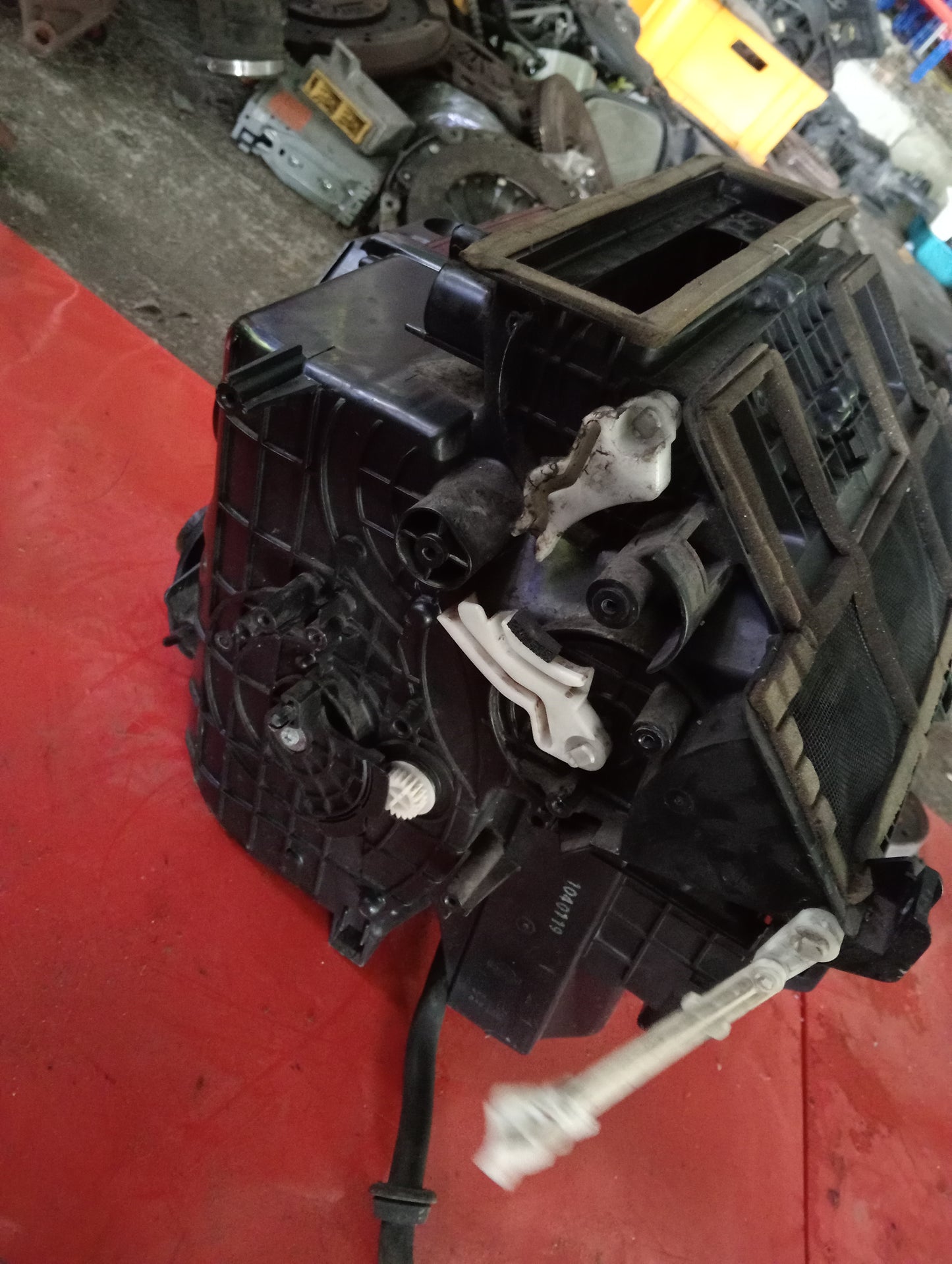 Nissan | X-Trail | Air Blower Housing
