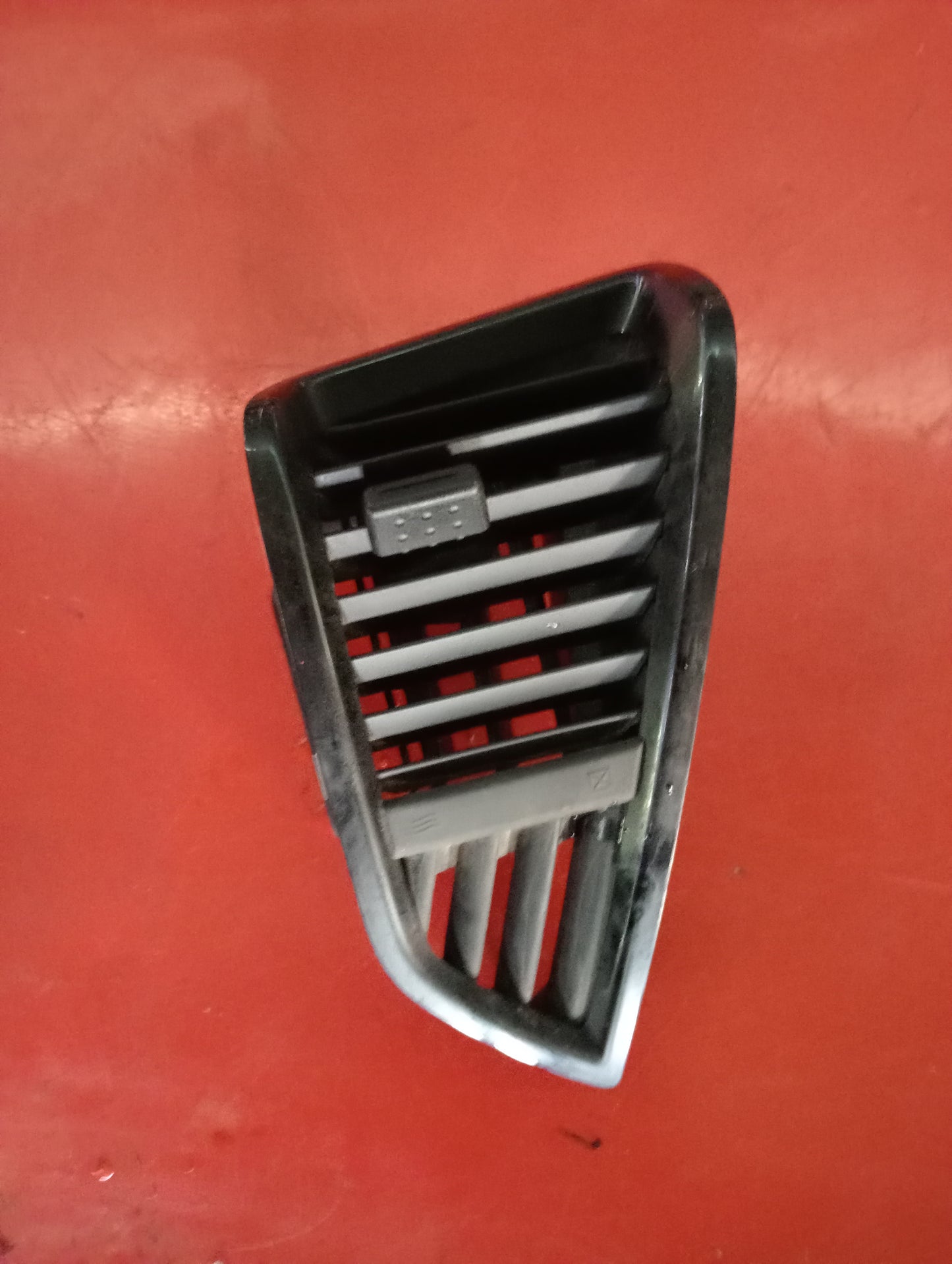 Ford Ecosport | Titanium | AC Vent Driver Side