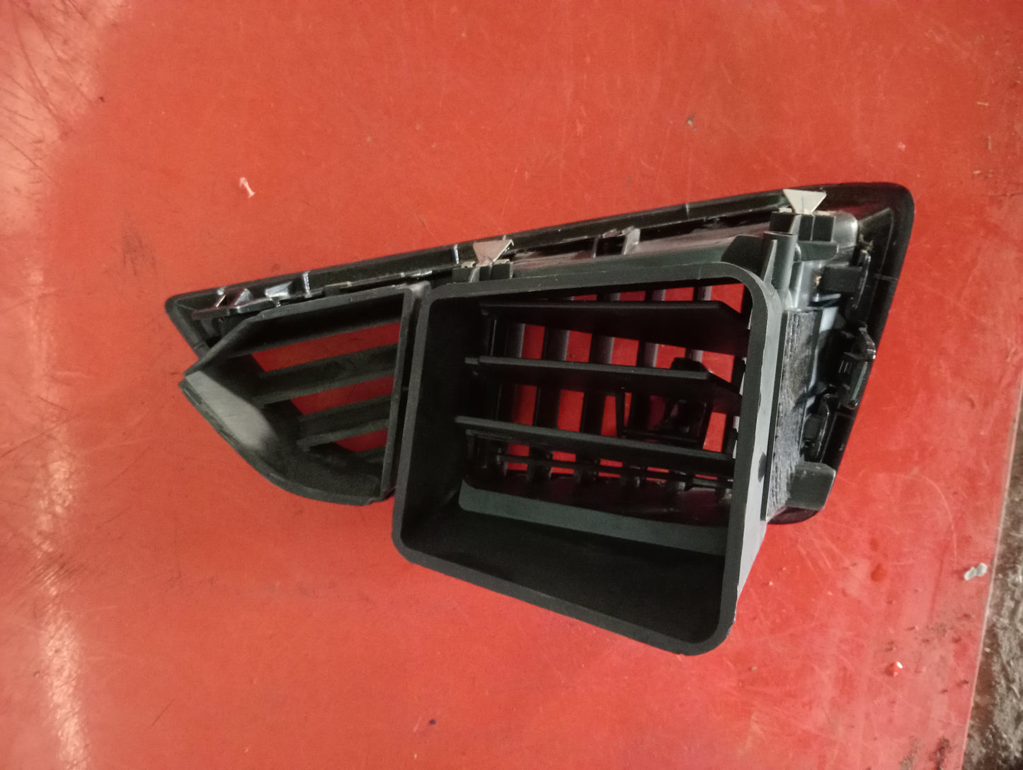 Ford Ecosport | Titanium | AC Vent Driver Side