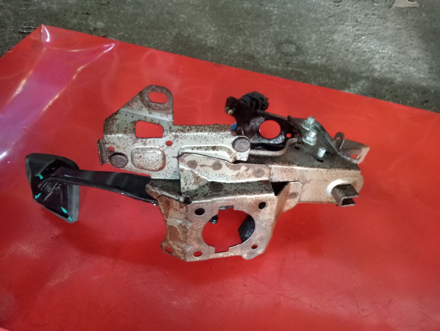 Ford Ecosport | Titanium | Brake Pedal Assembly