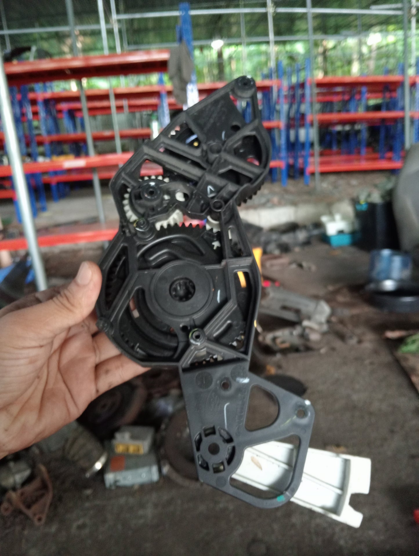 Ford Ecosport | Titanium | Aircon Box Gear