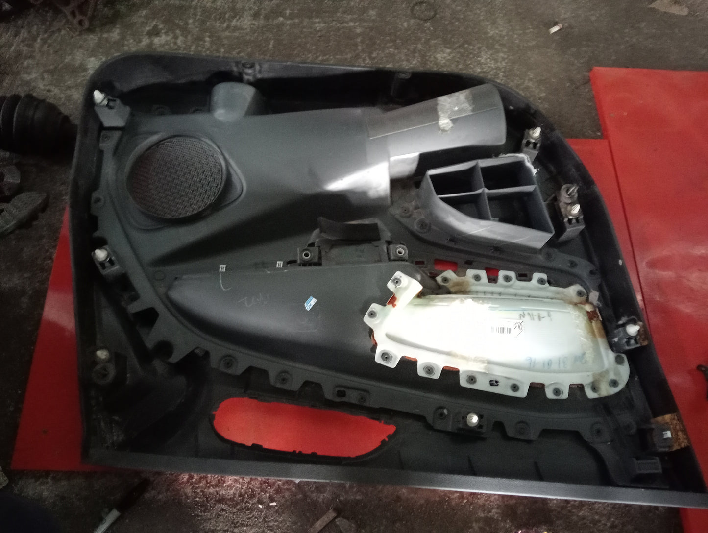 Ford Ecosport | Titanium | Rear Passenger Side Door Sidings