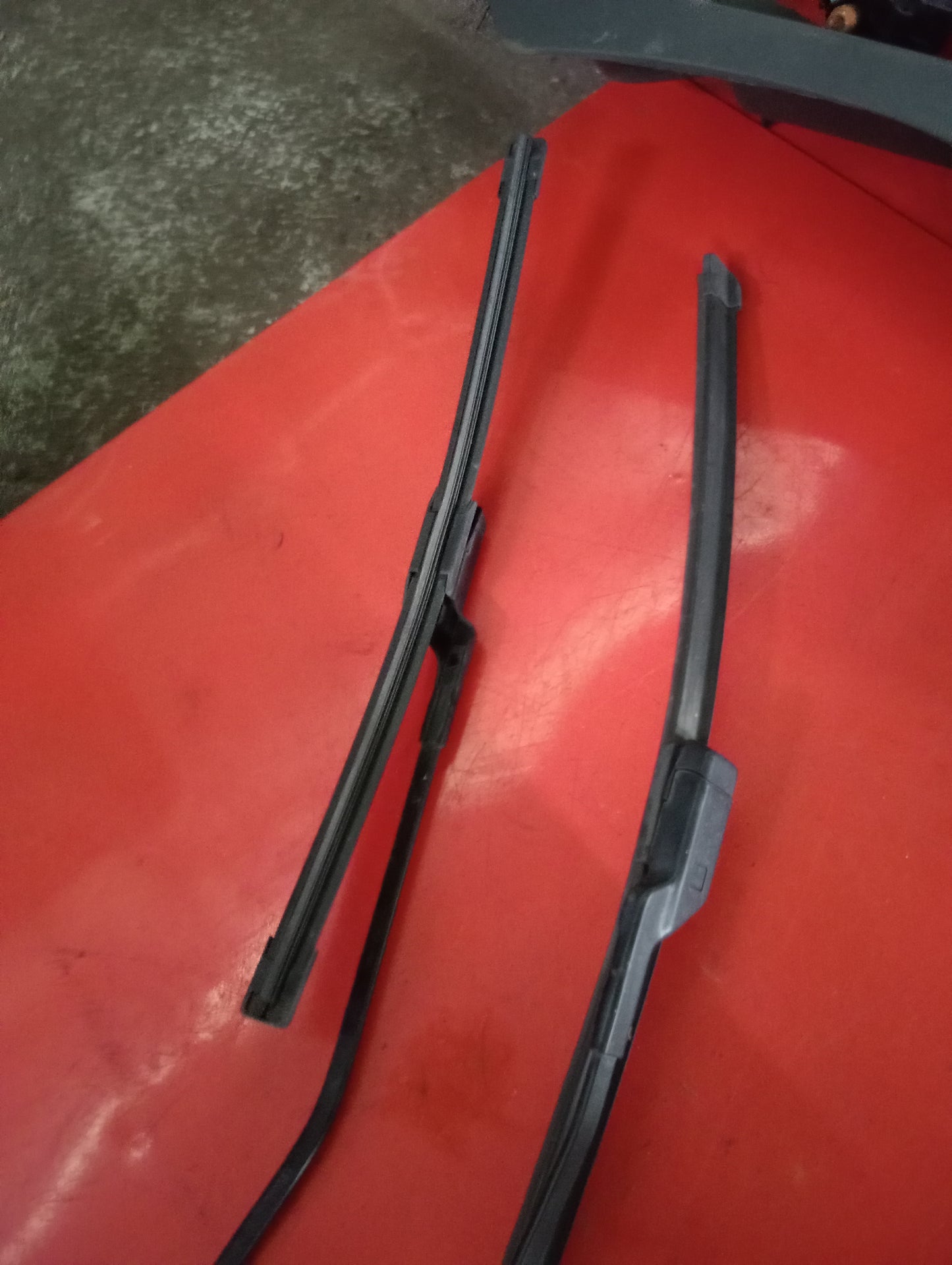 Ford Ecosport | Titanium | Wiper Arm L&R