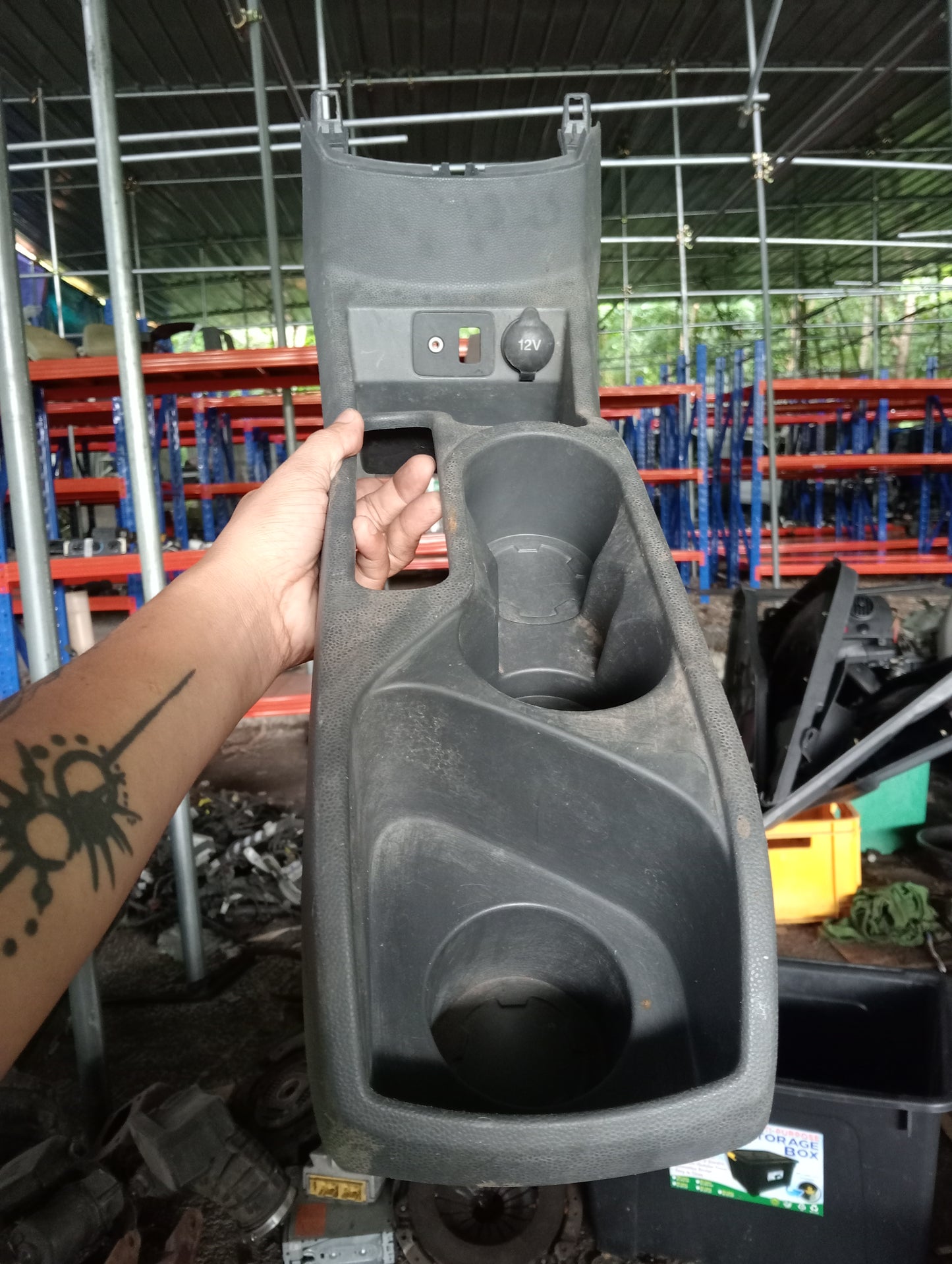 Ford Ecosport | Titanium | Center Cup Holder