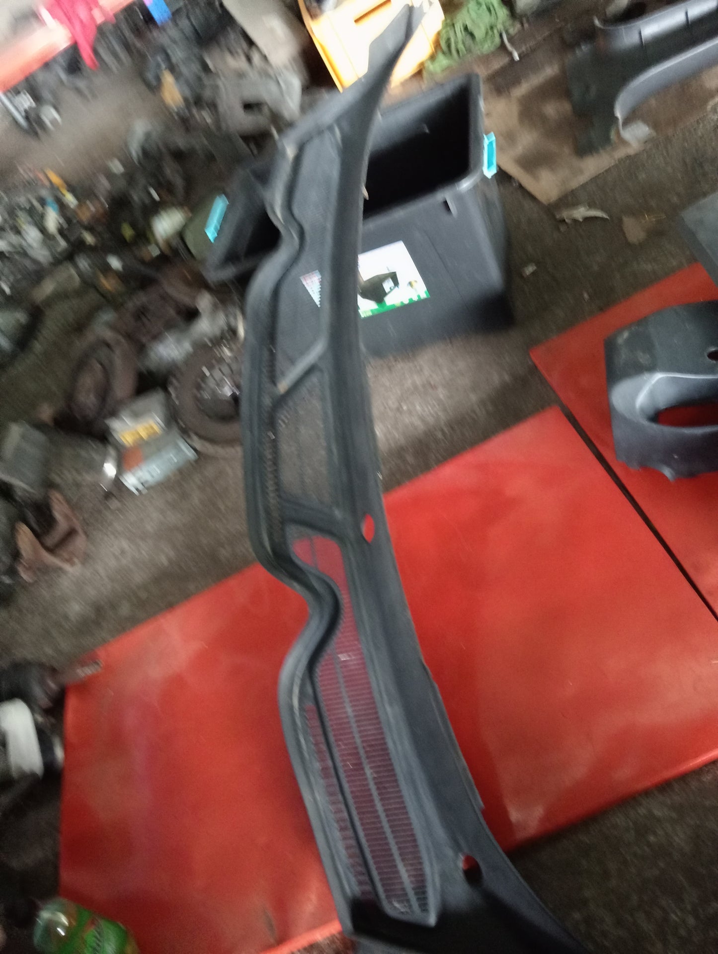 Ford Ecosport | Titanium | Cowl Cover